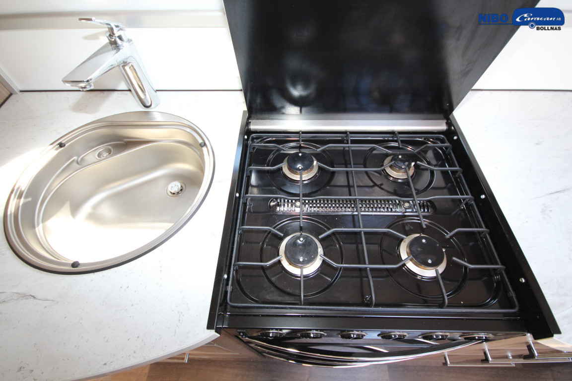 KABE ROYAL 740 GLE KS (SKINN, AC) - KABE