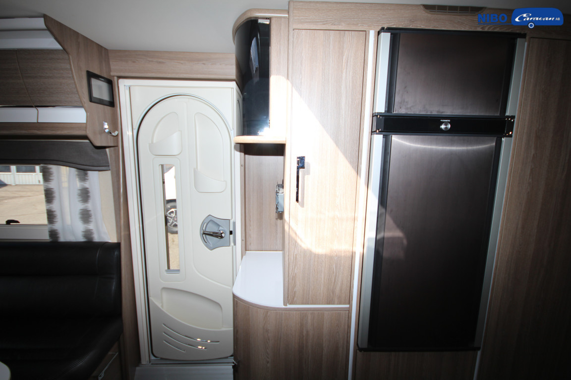 KABE ROYAL 740 GLE KS (SKINN, AC) - KABE