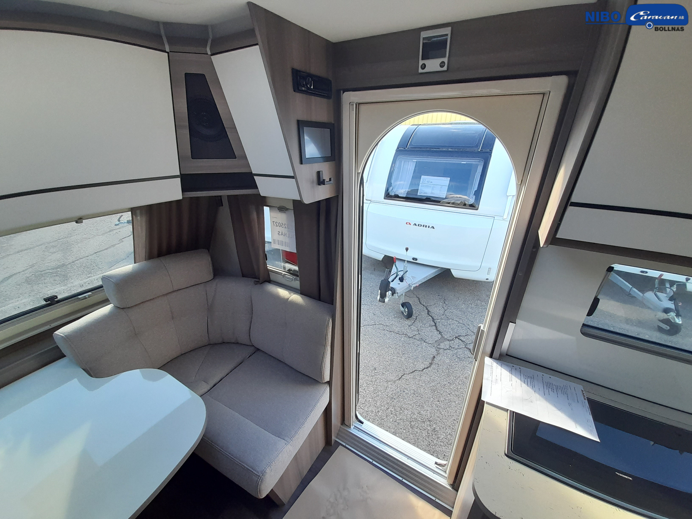 KABE ESTATE 470 GLE - KABE