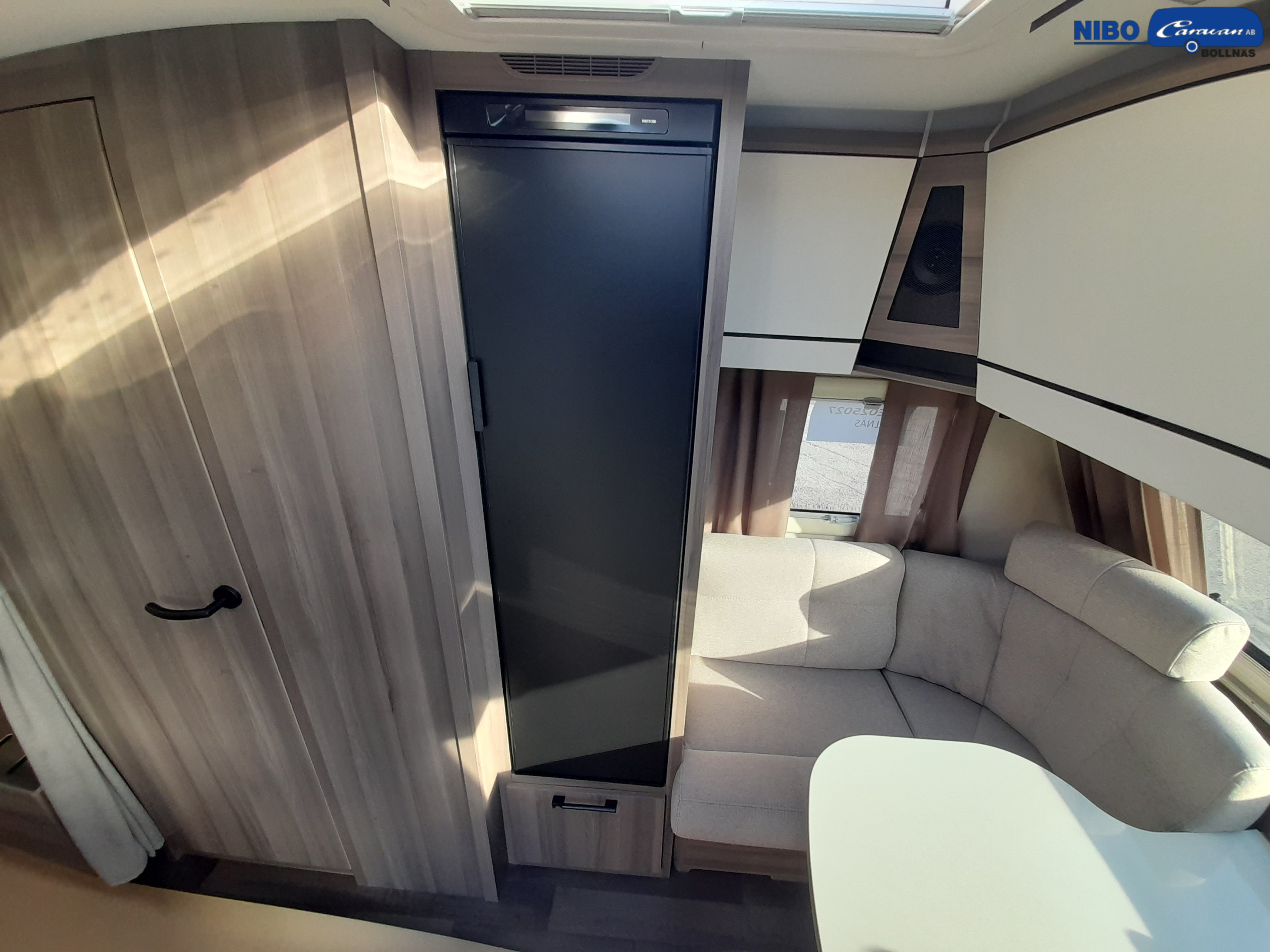 KABE ESTATE 470 GLE - KABE