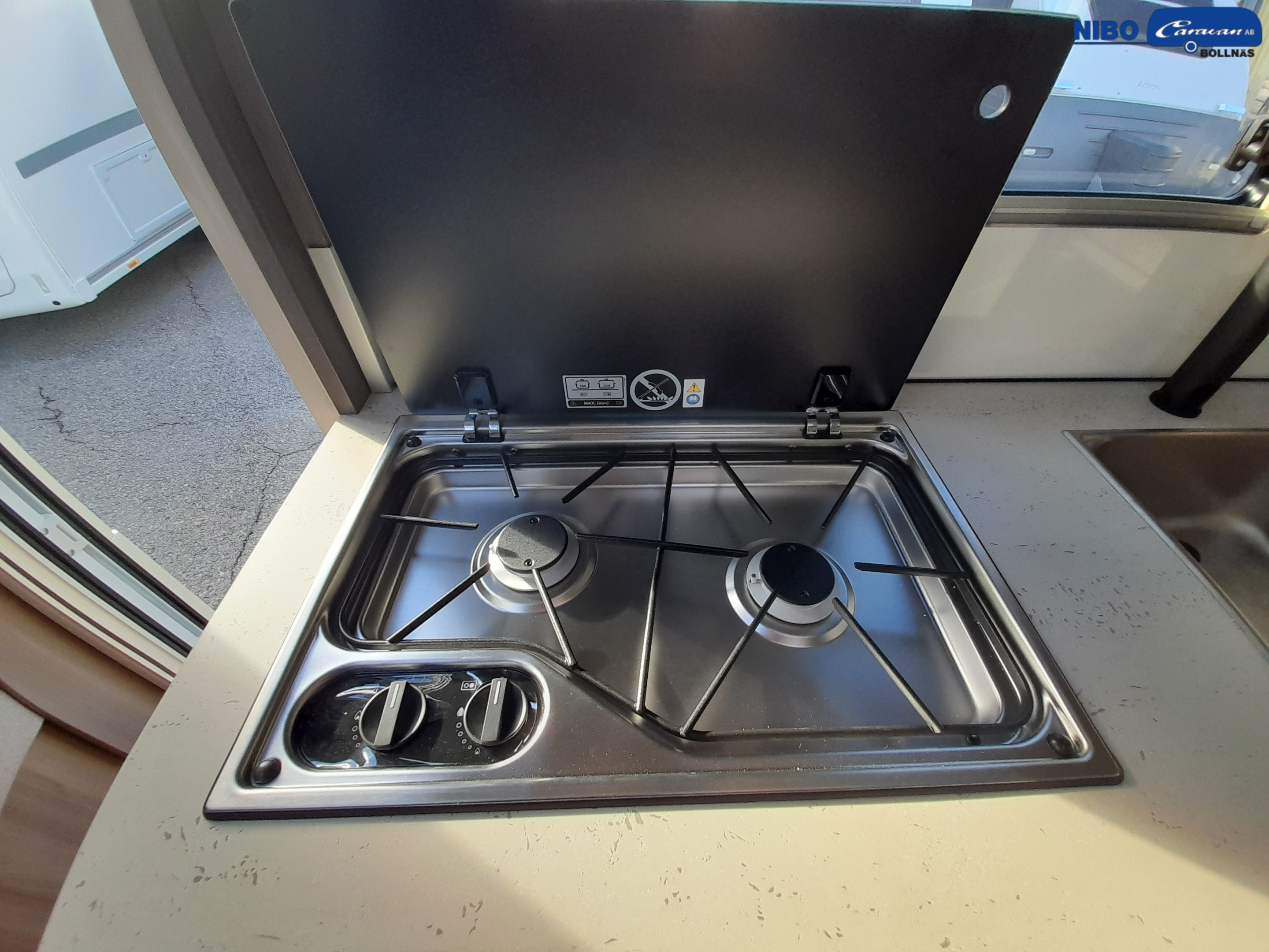 KABE ESTATE 470 GLE - KABE