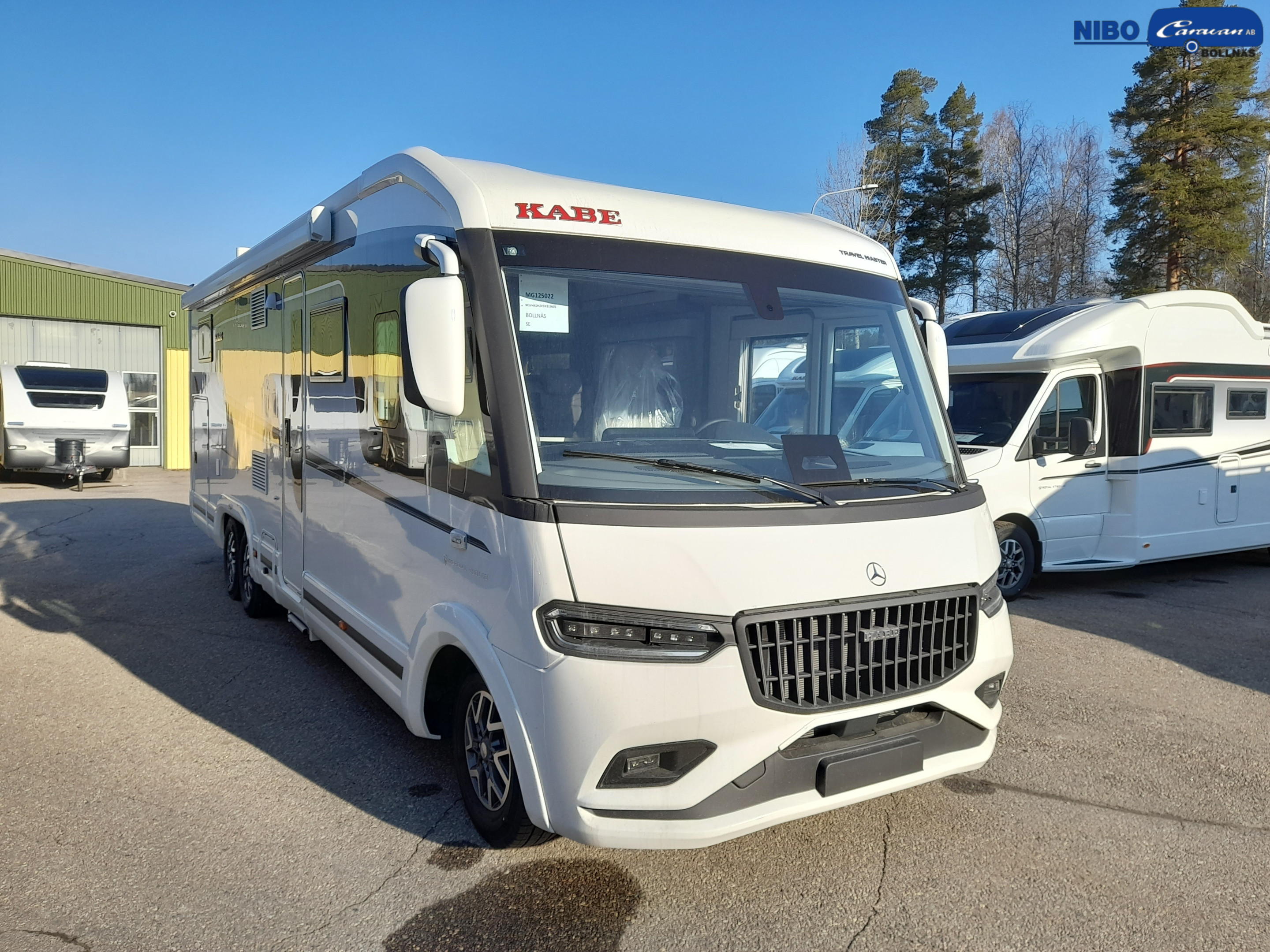 Travel Master Intergrated 860 Imperial LGB - KABE
