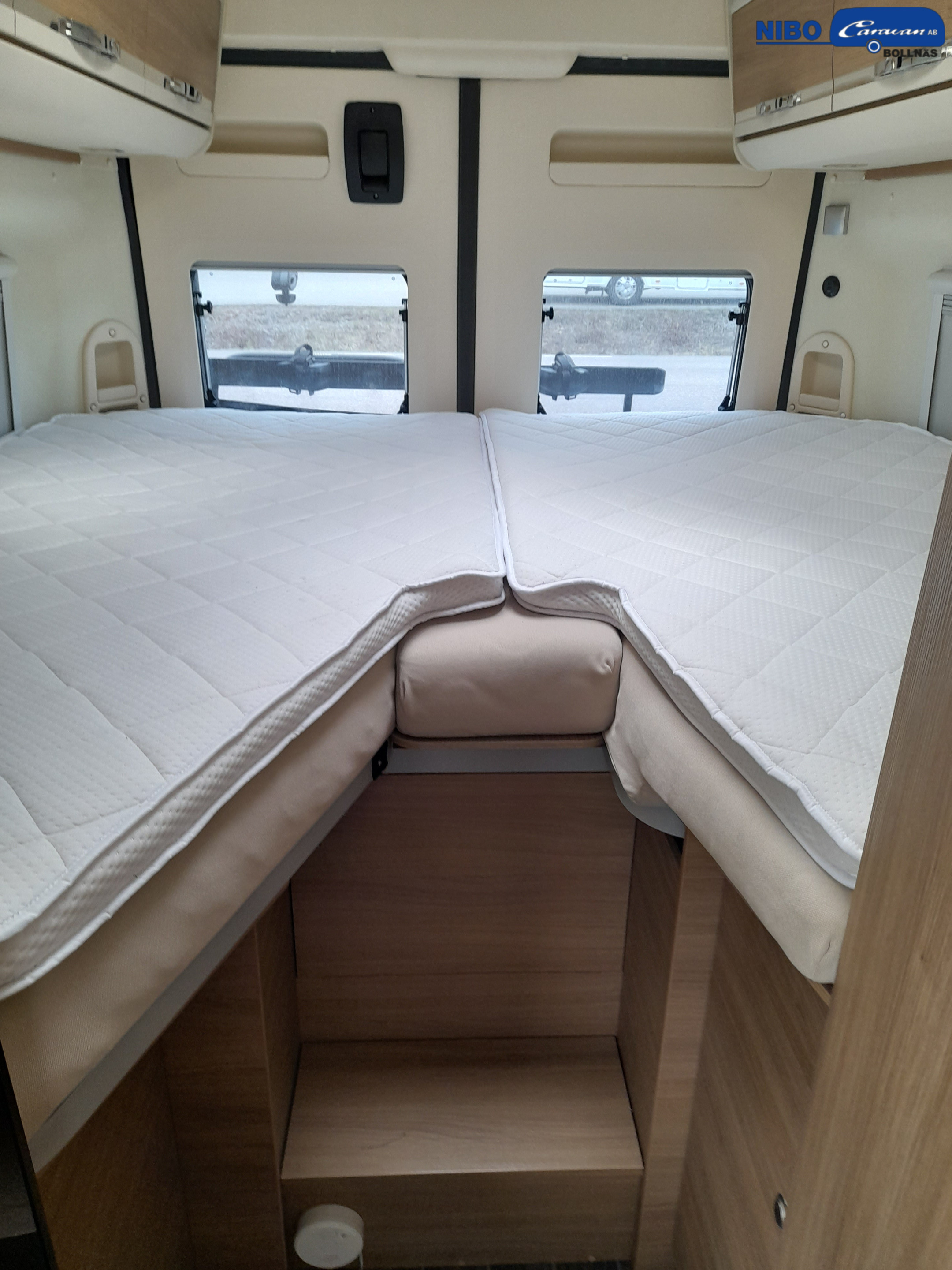 Adria TWIN   640 SL - Adria