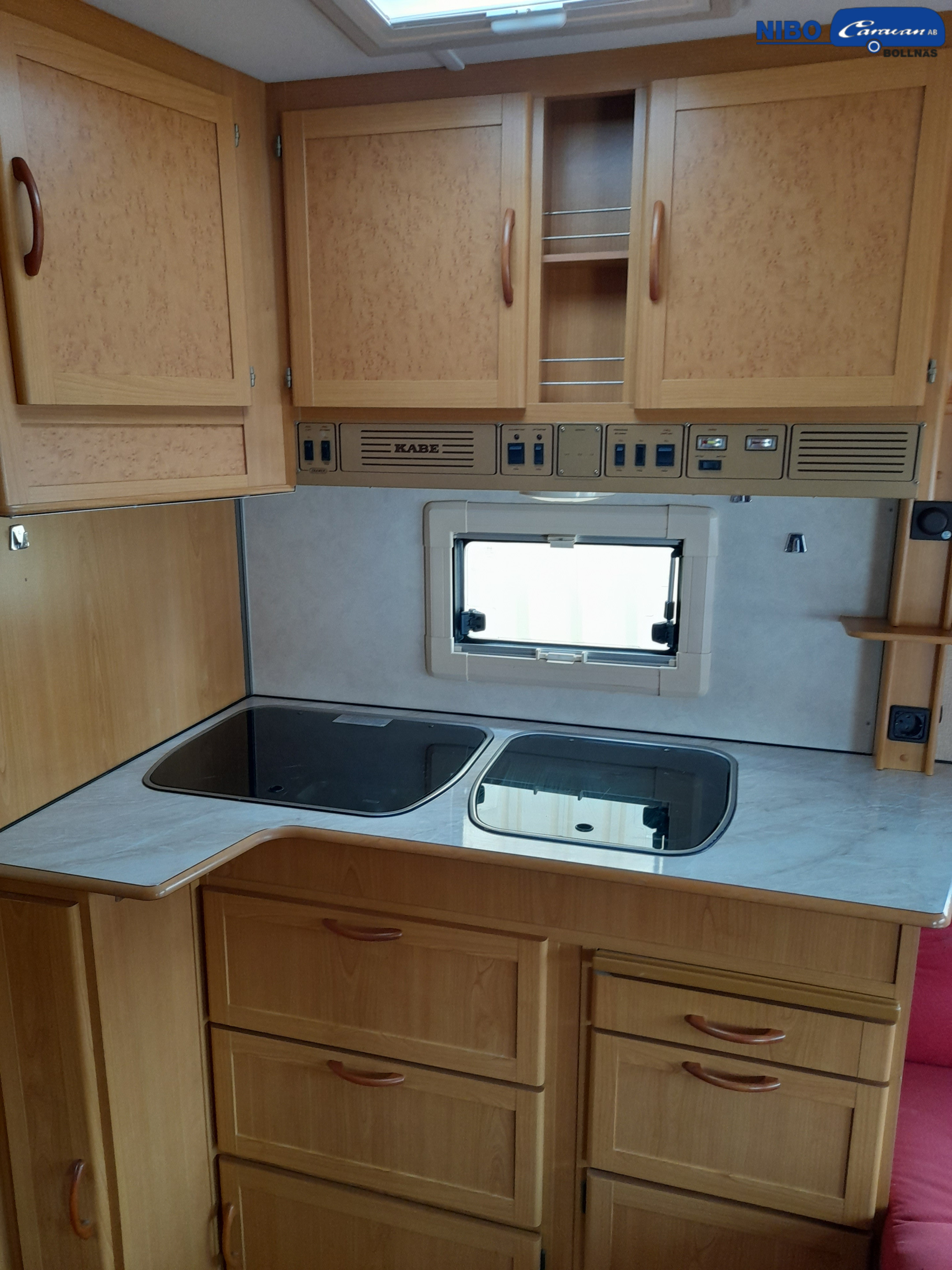 KABE ONYX GLE KS - KABE
