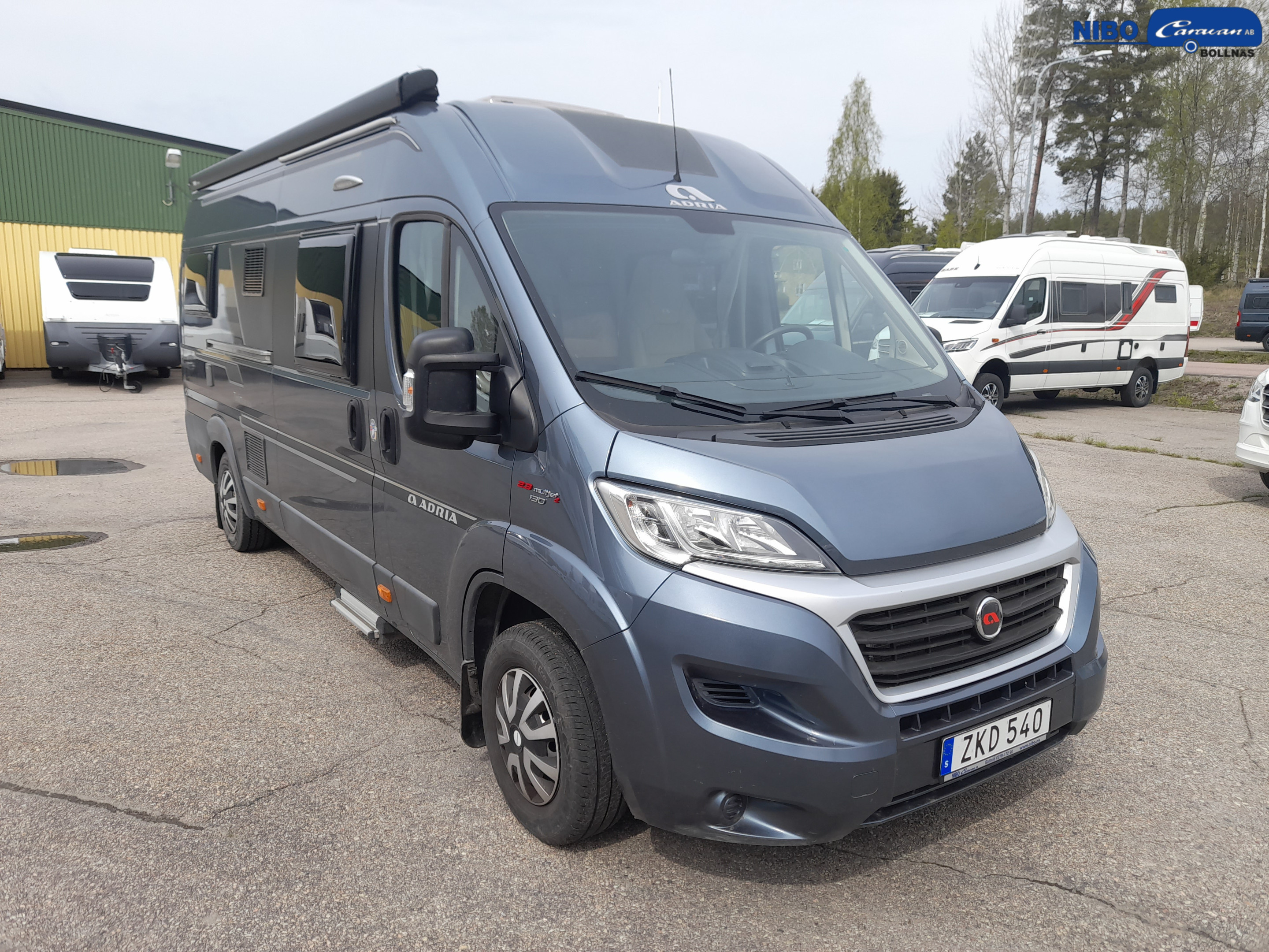 TWIN 640 SLX - Adria