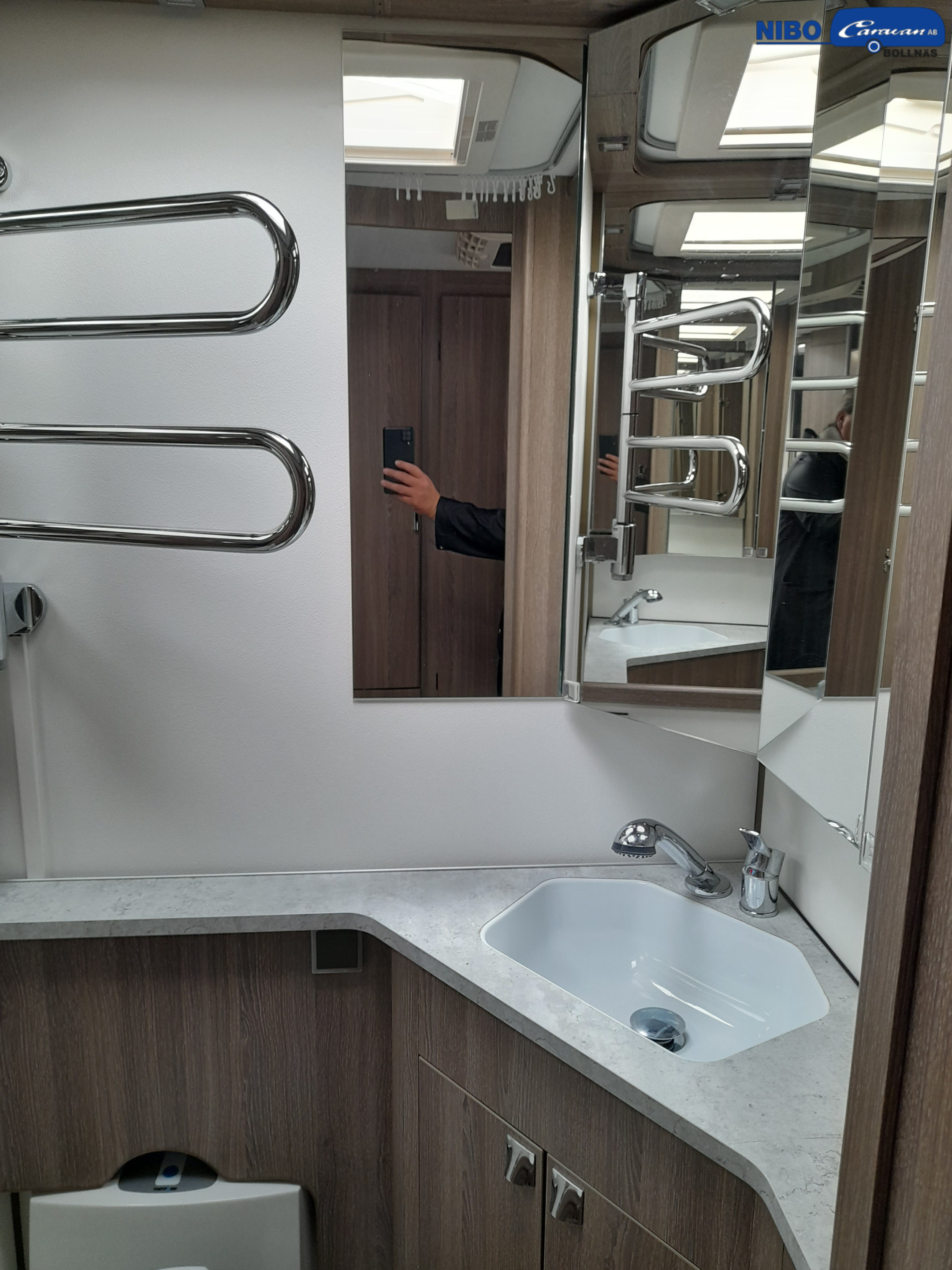 KABE ROYAL 630 GLE KS (AC, mover) - KABE