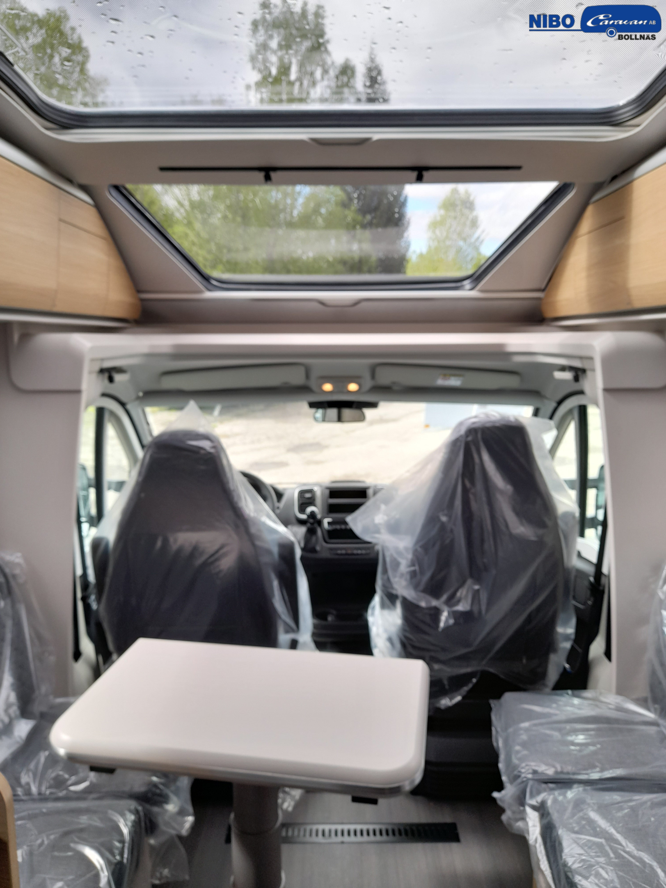 Adria CORAL PLUS 670 DC - Fiat MultiJet3 140HP (103kW) HD 35L - Adria