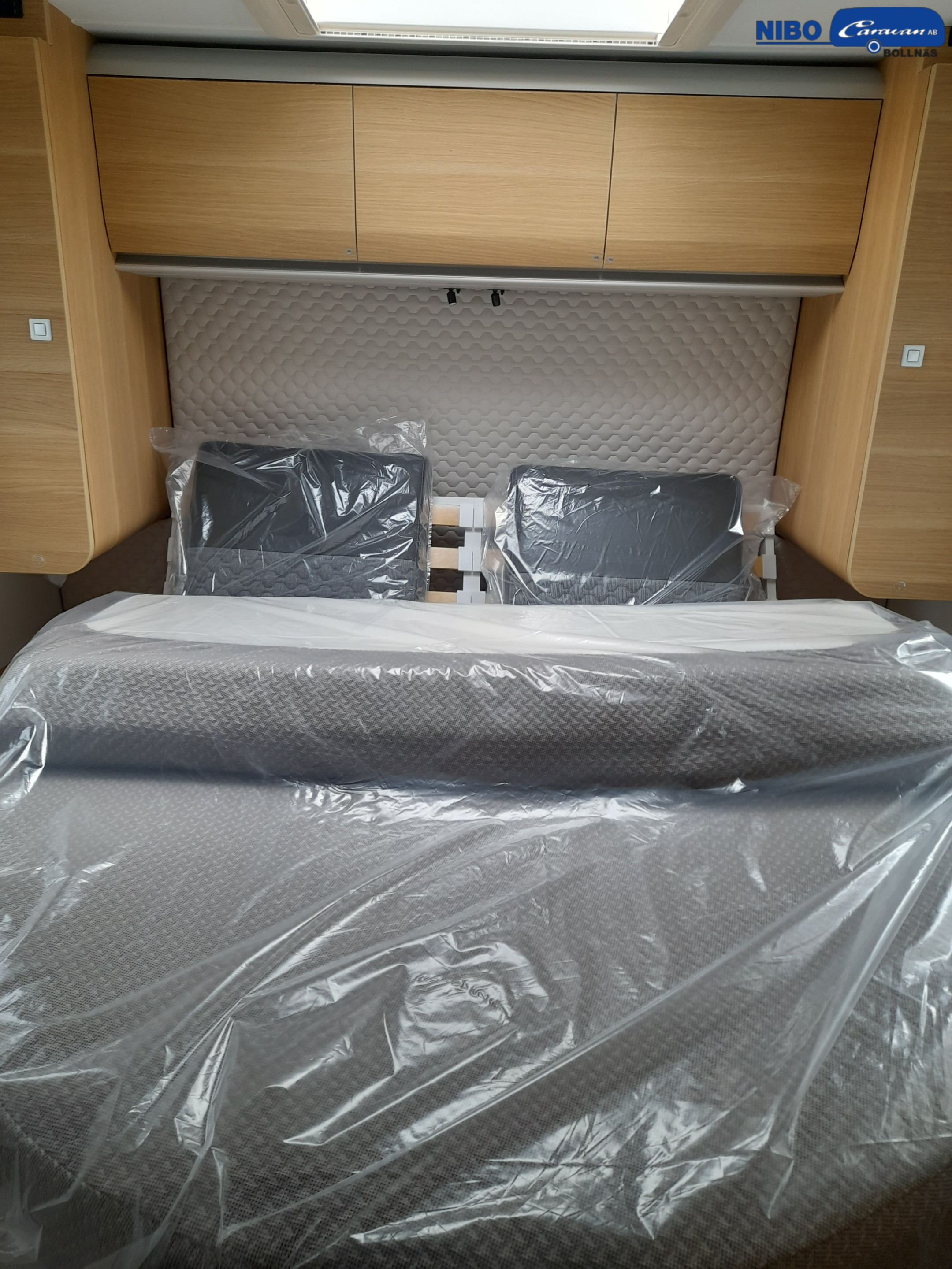 Adria CORAL PLUS 670 DC - Fiat MultiJet3 140HP (103kW) HD 35L - Adria