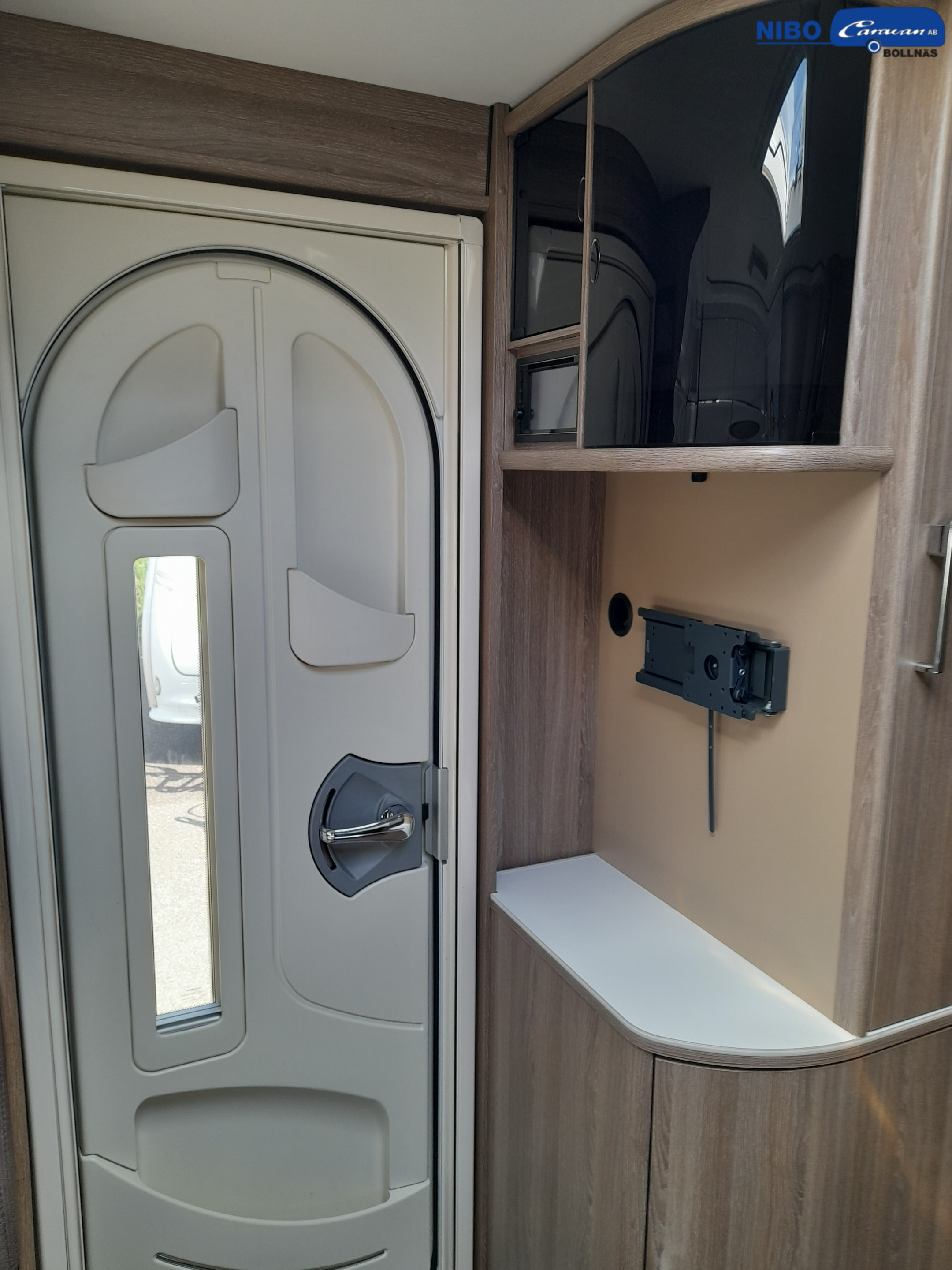 KABE ROYAL 630 GLE KS (Mover) - KABE