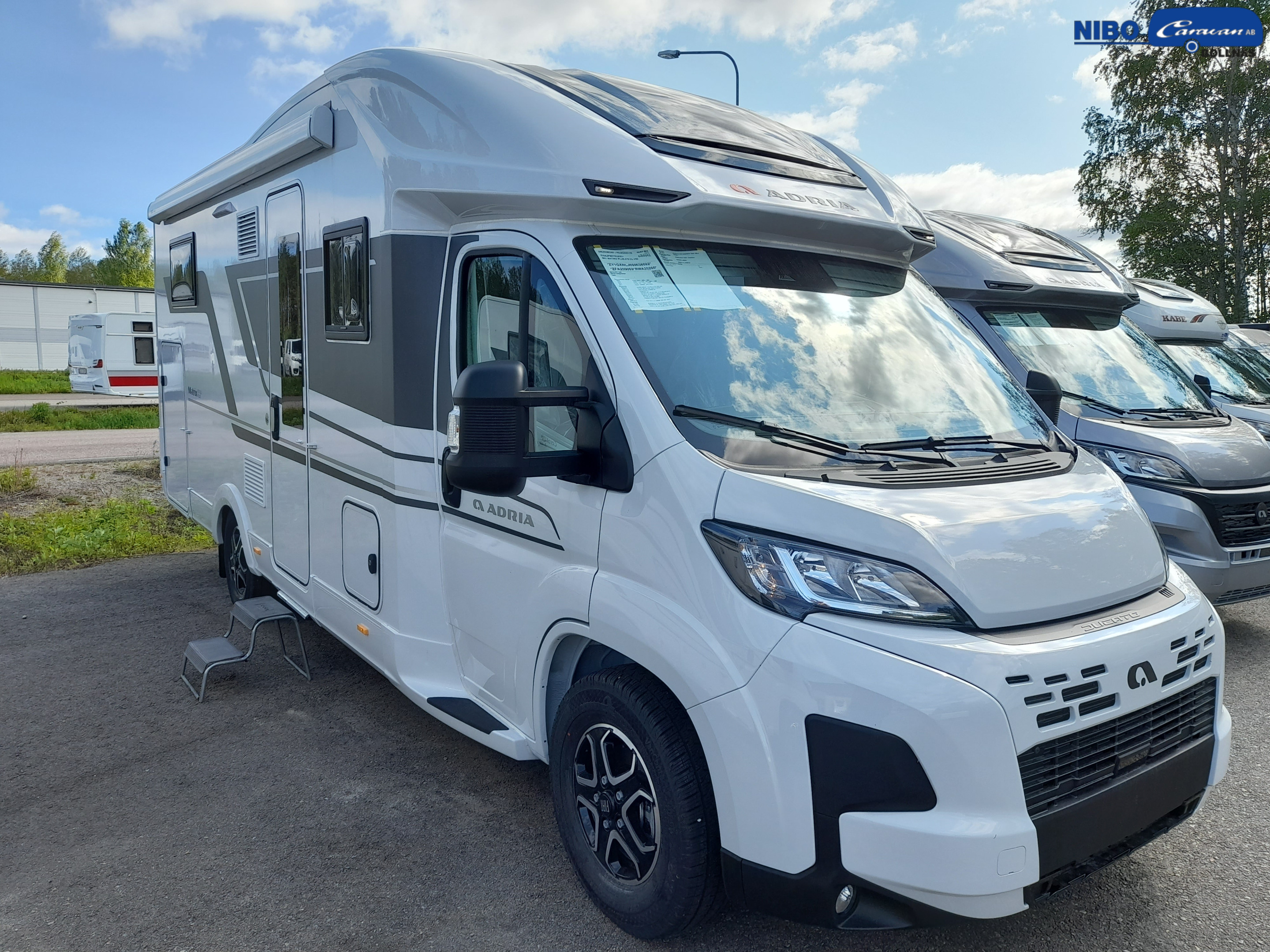 Adria MATRIX PLUS 670 DL - Fiat MultiJet3 140HP (103kW) HD 43H - Adria