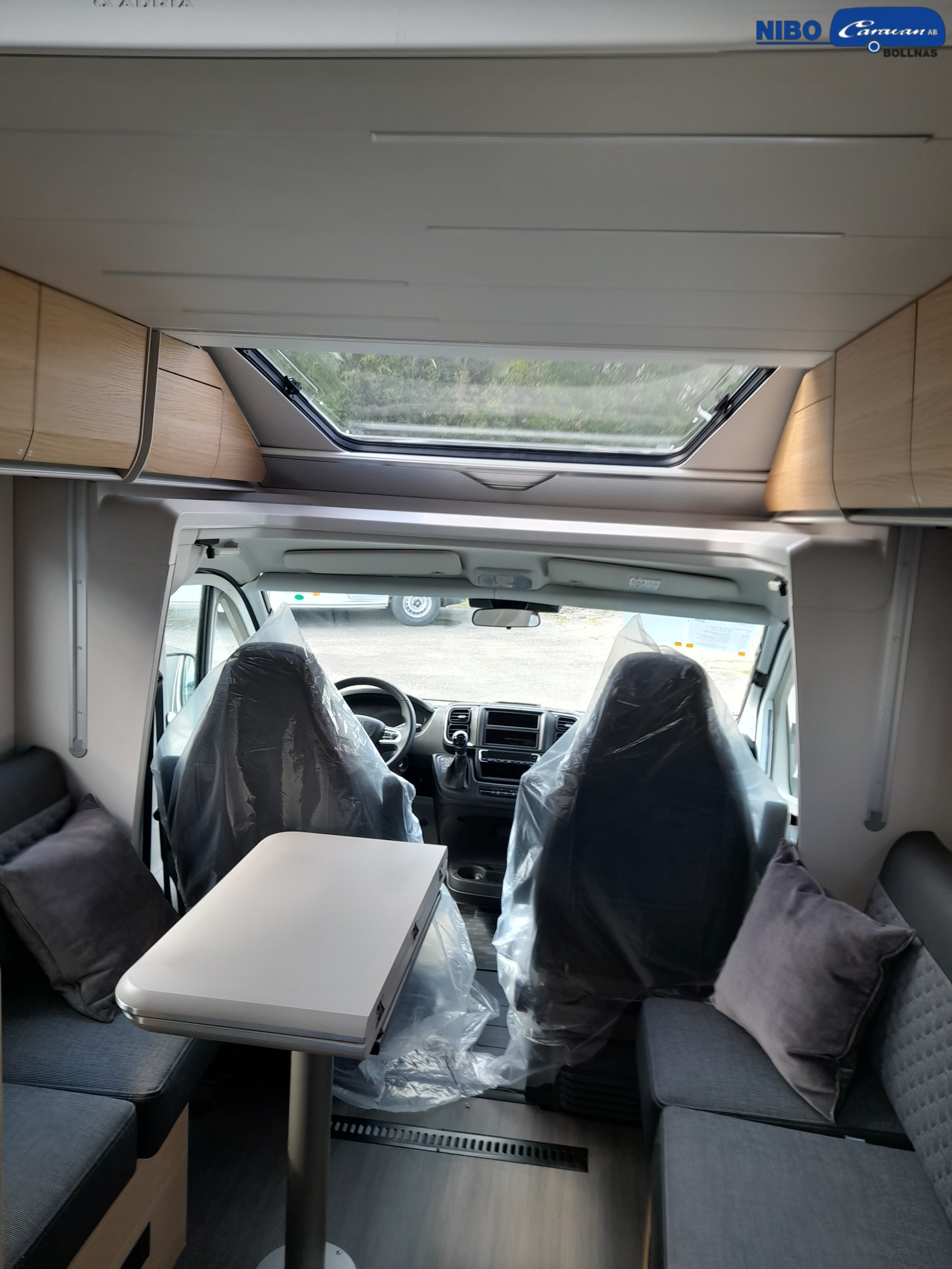 Adria MATRIX PLUS 670 DL - Fiat MultiJet3 140HP (103kW) HD 43H - Adria
