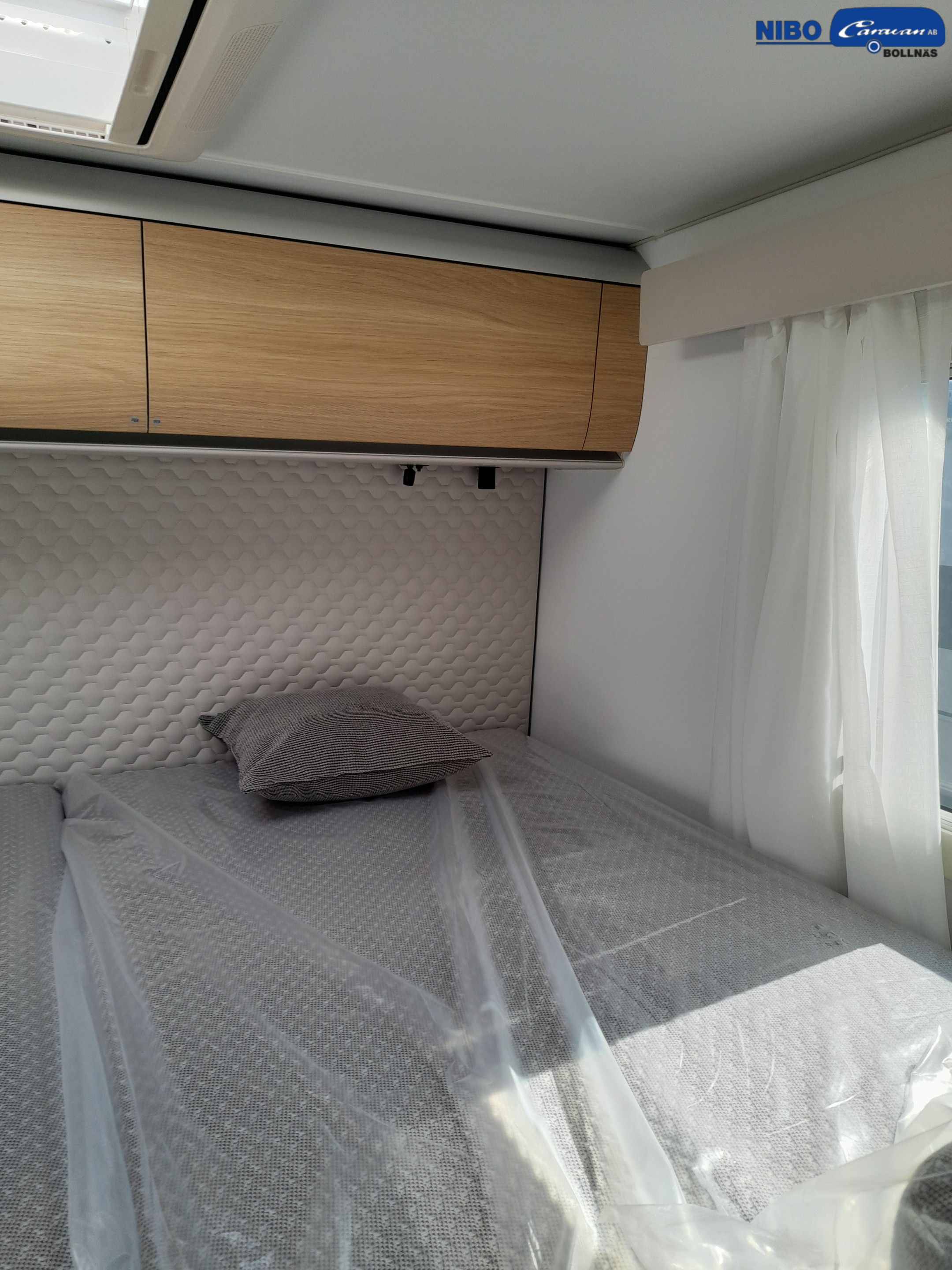 Adria MATRIX PLUS 670 DL - Fiat MultiJet3 140HP (103kW) HD 43H - Adria