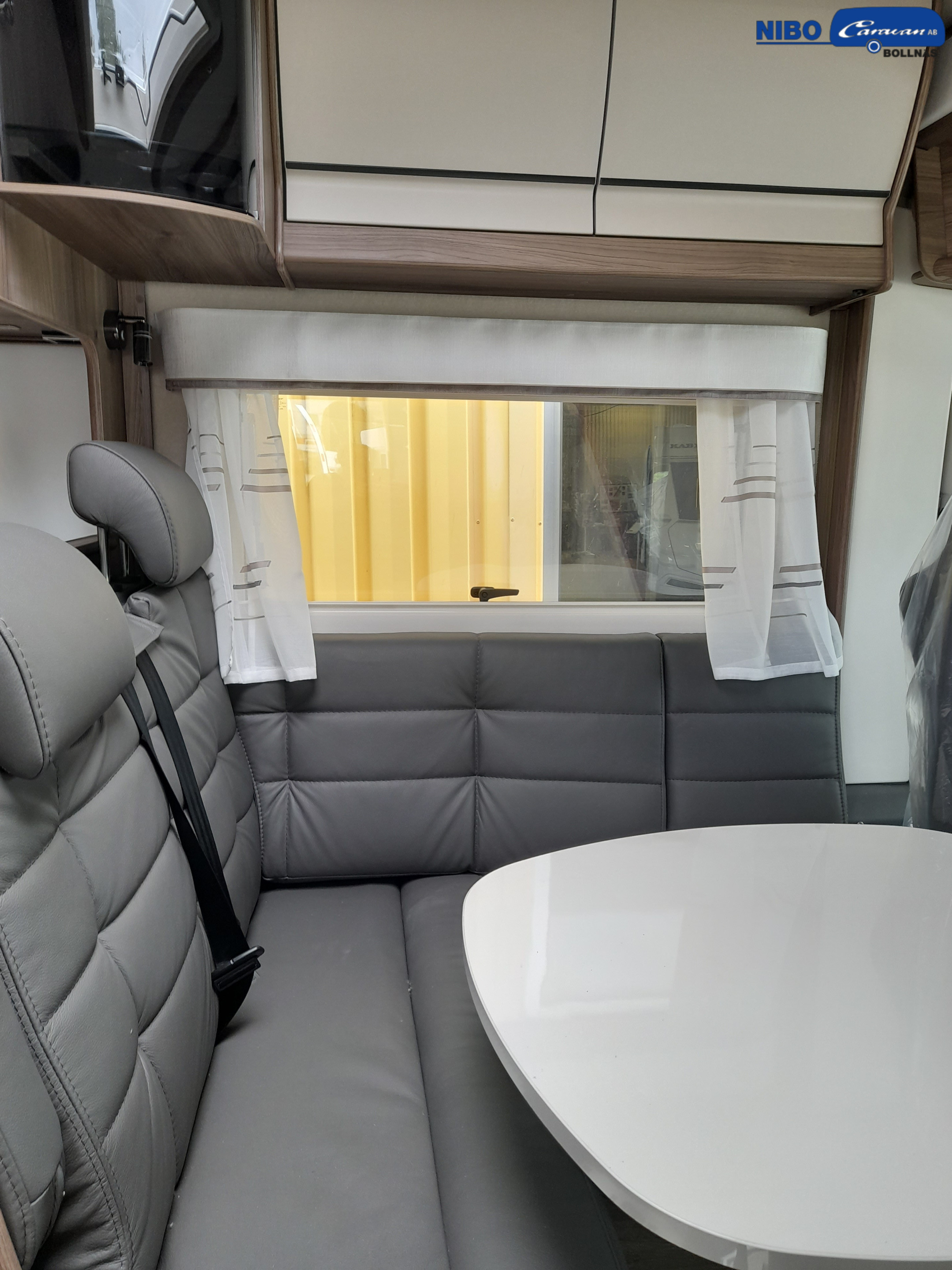 KABE Travel Master Intergrated 790 Imperial LQB - KABE