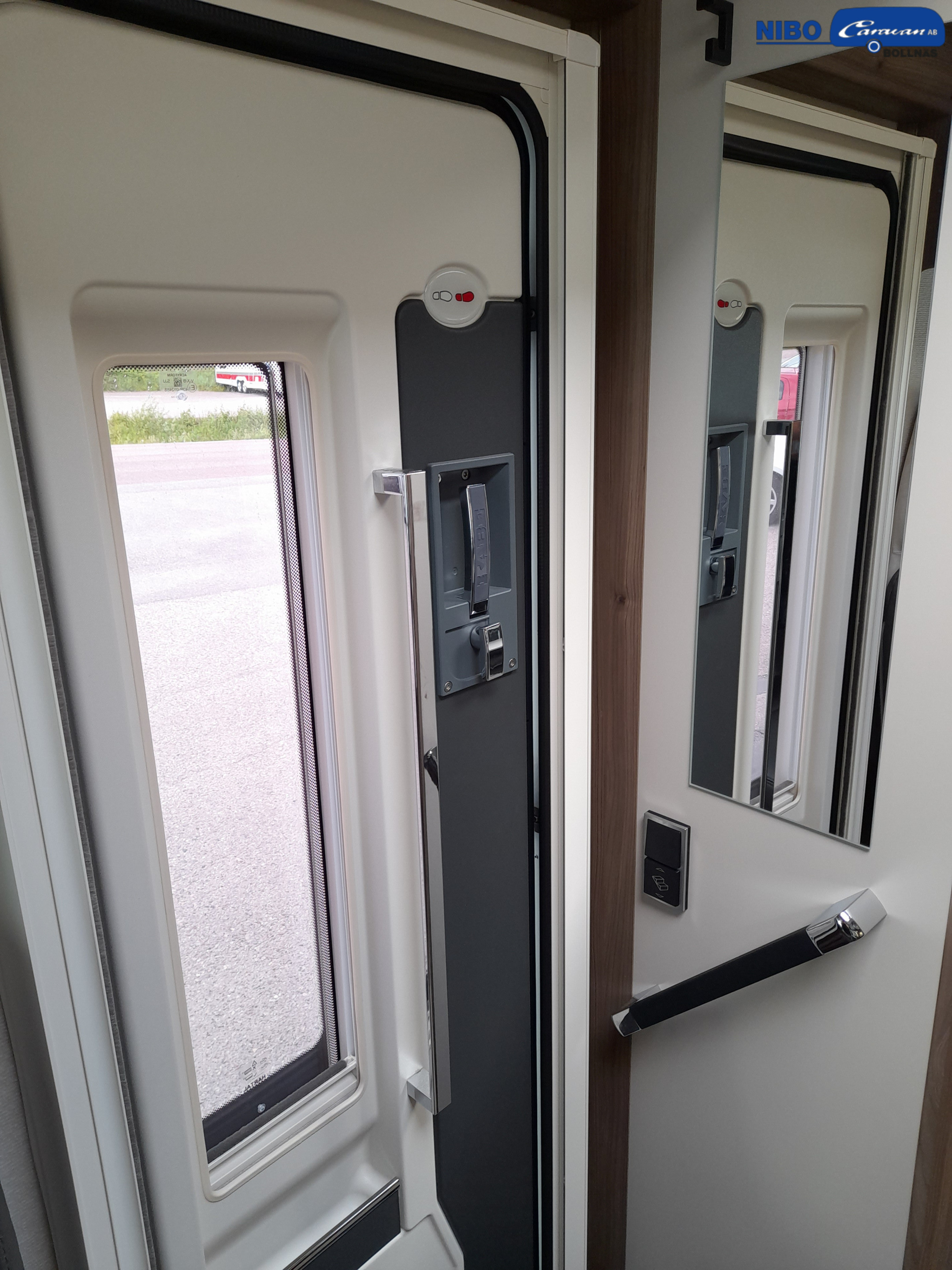 KABE Travel Master Intergrated 790 Imperial LQB - KABE