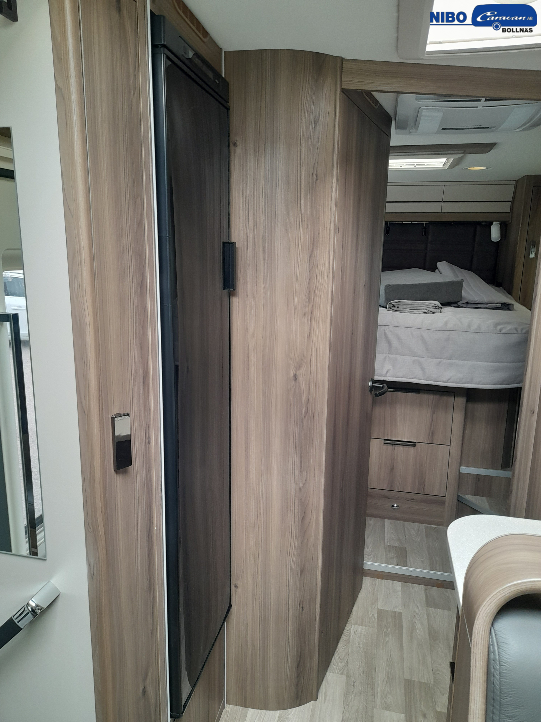 KABE Travel Master Intergrated 790 Imperial LQB - KABE