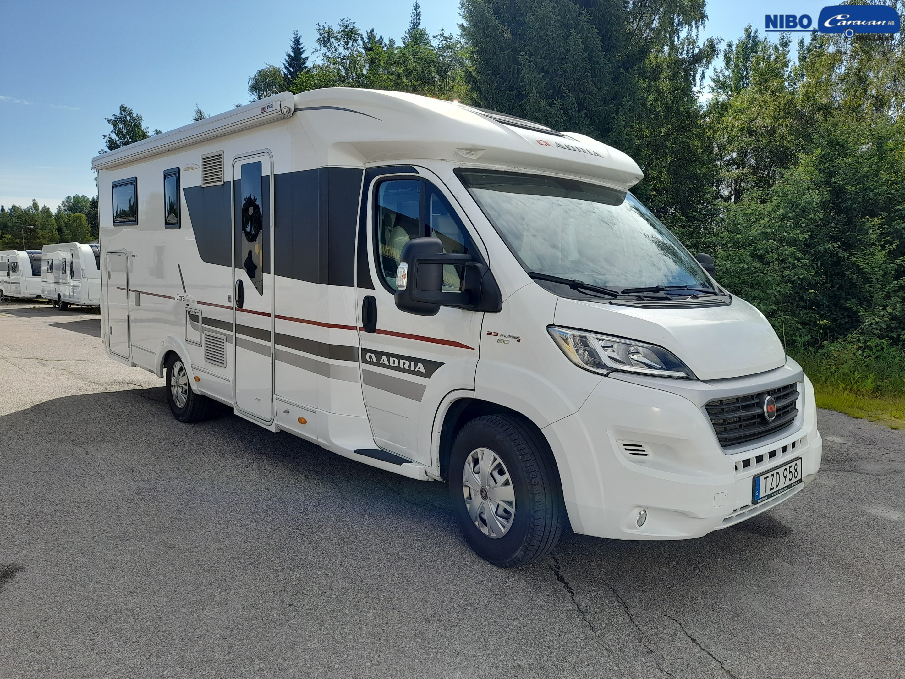 CORAL S 670 SL - Adria