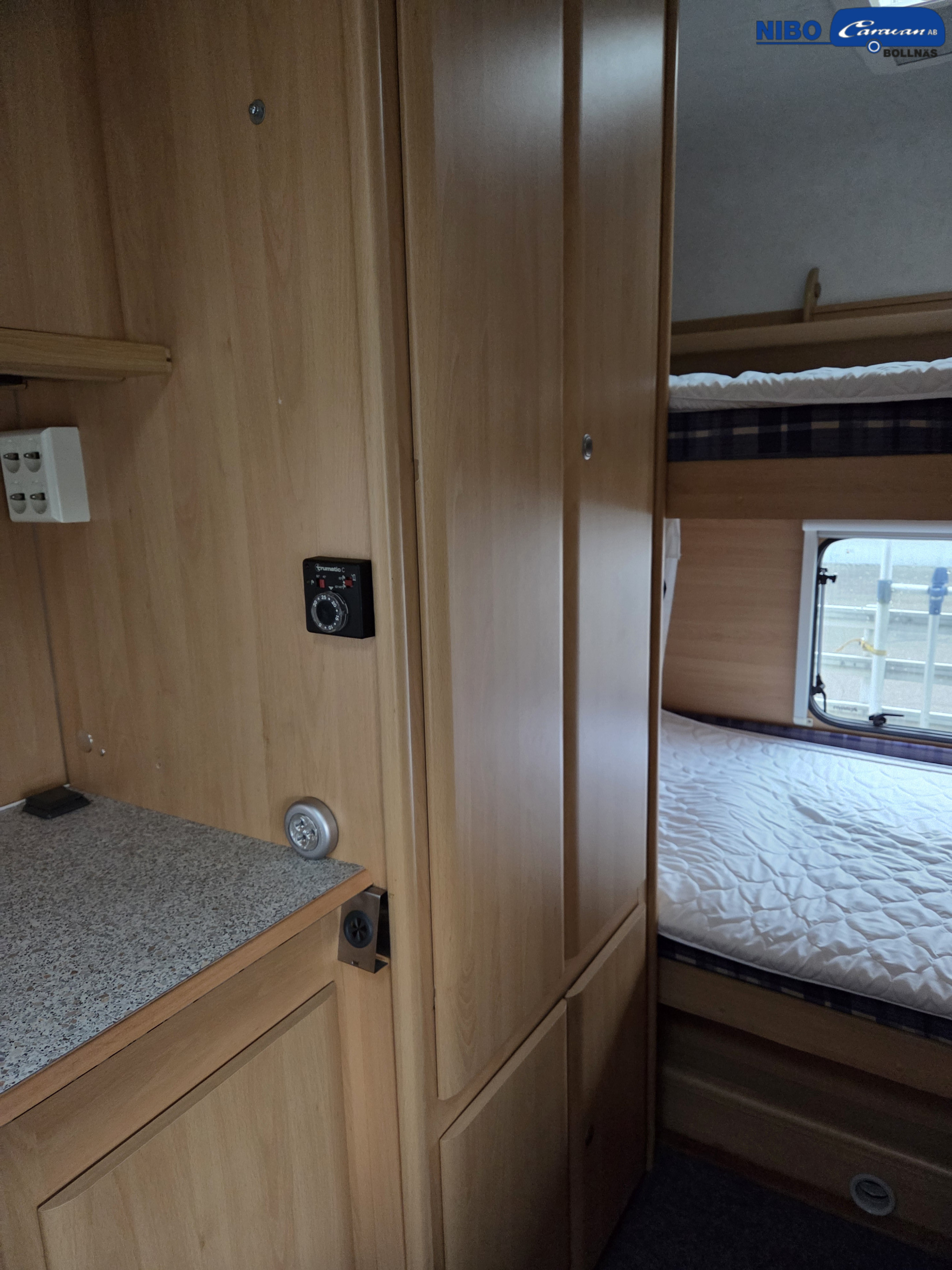 Dethleffs FIAT A5880 (Våningssäng) - Dethleffs