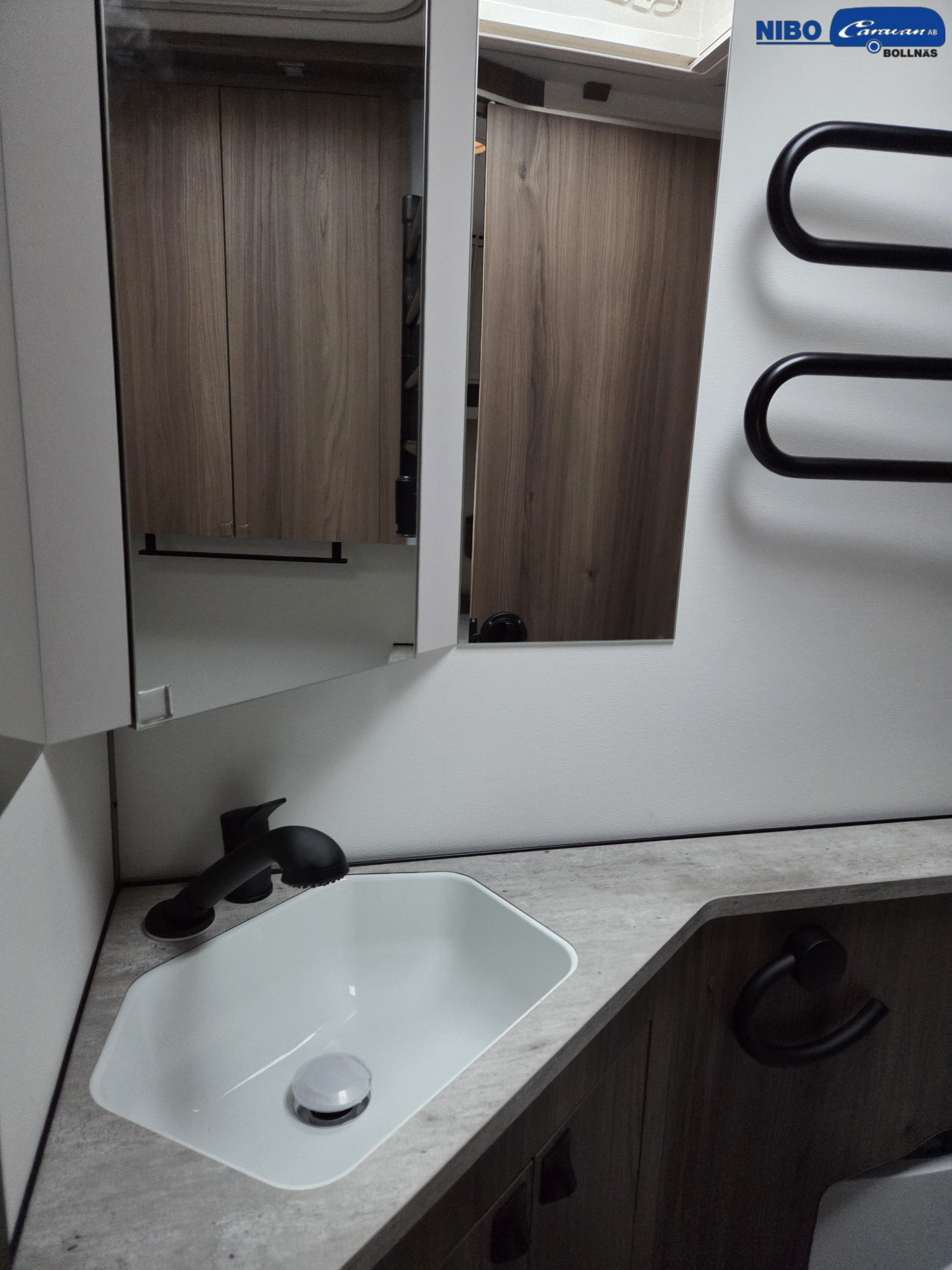 KABE BRILJANT 470 XL KS - KABE