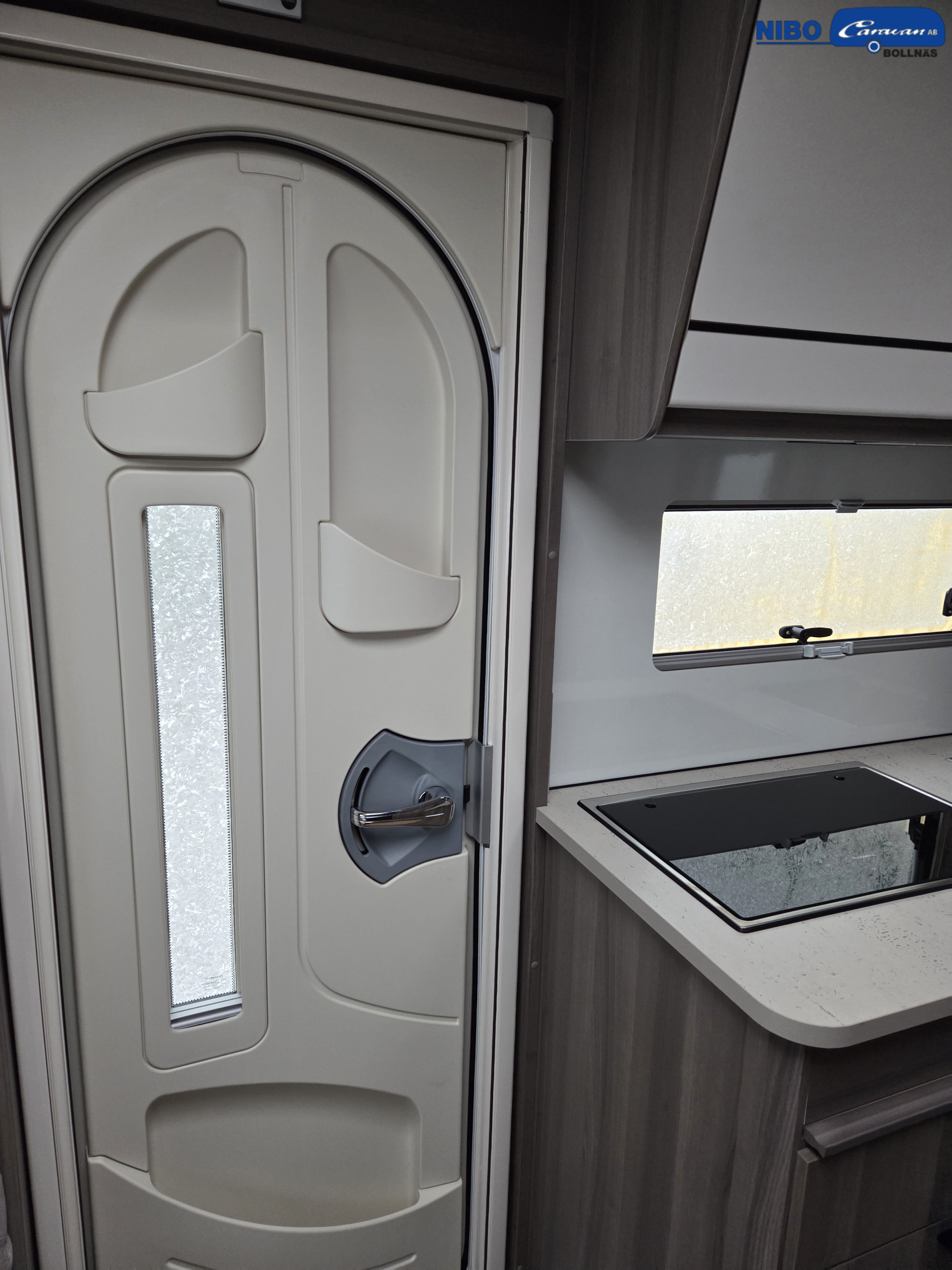 KABE ESTATE 470 GLE - KABE