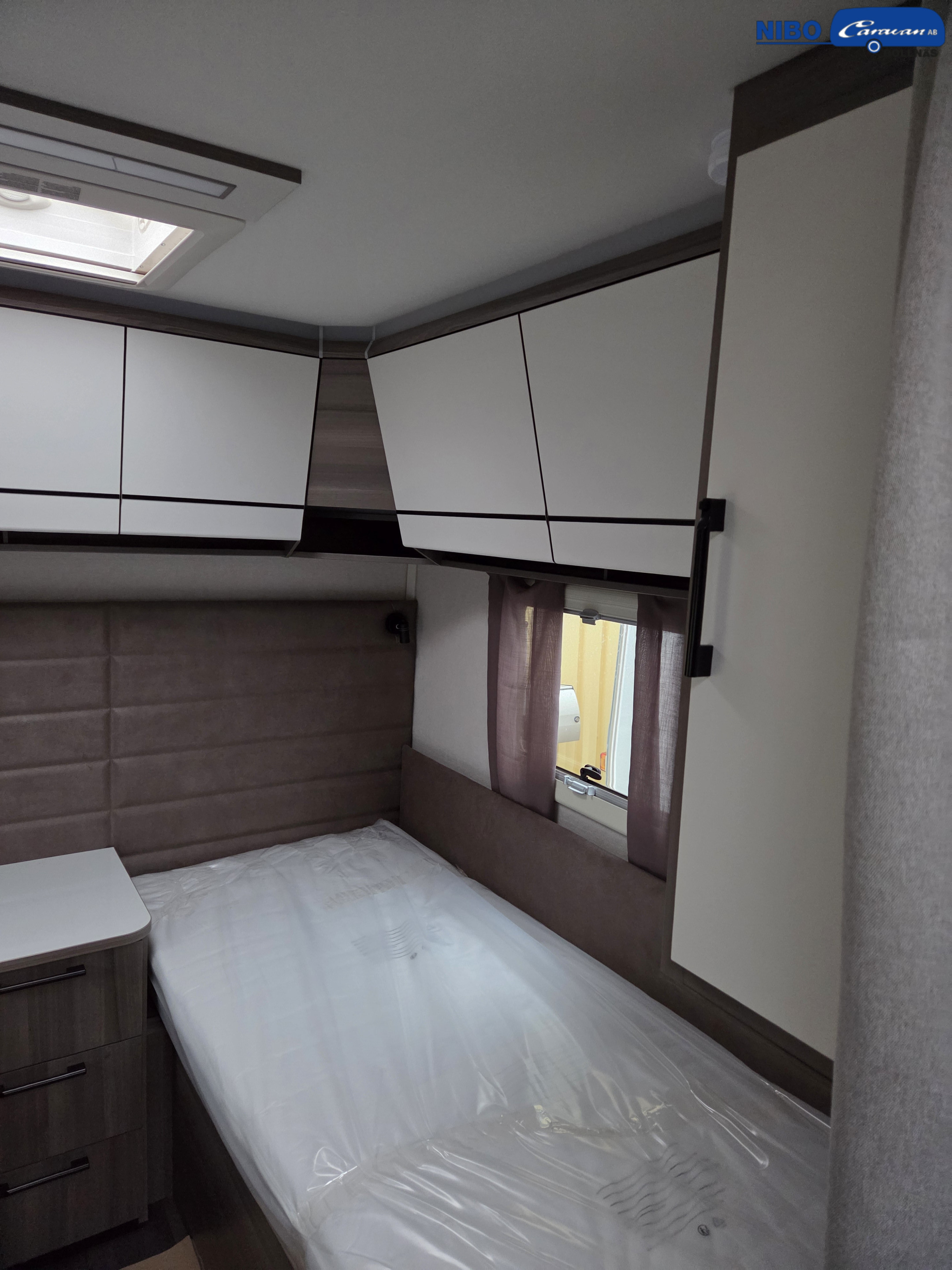 KABE ESTATE 470 GLE - KABE