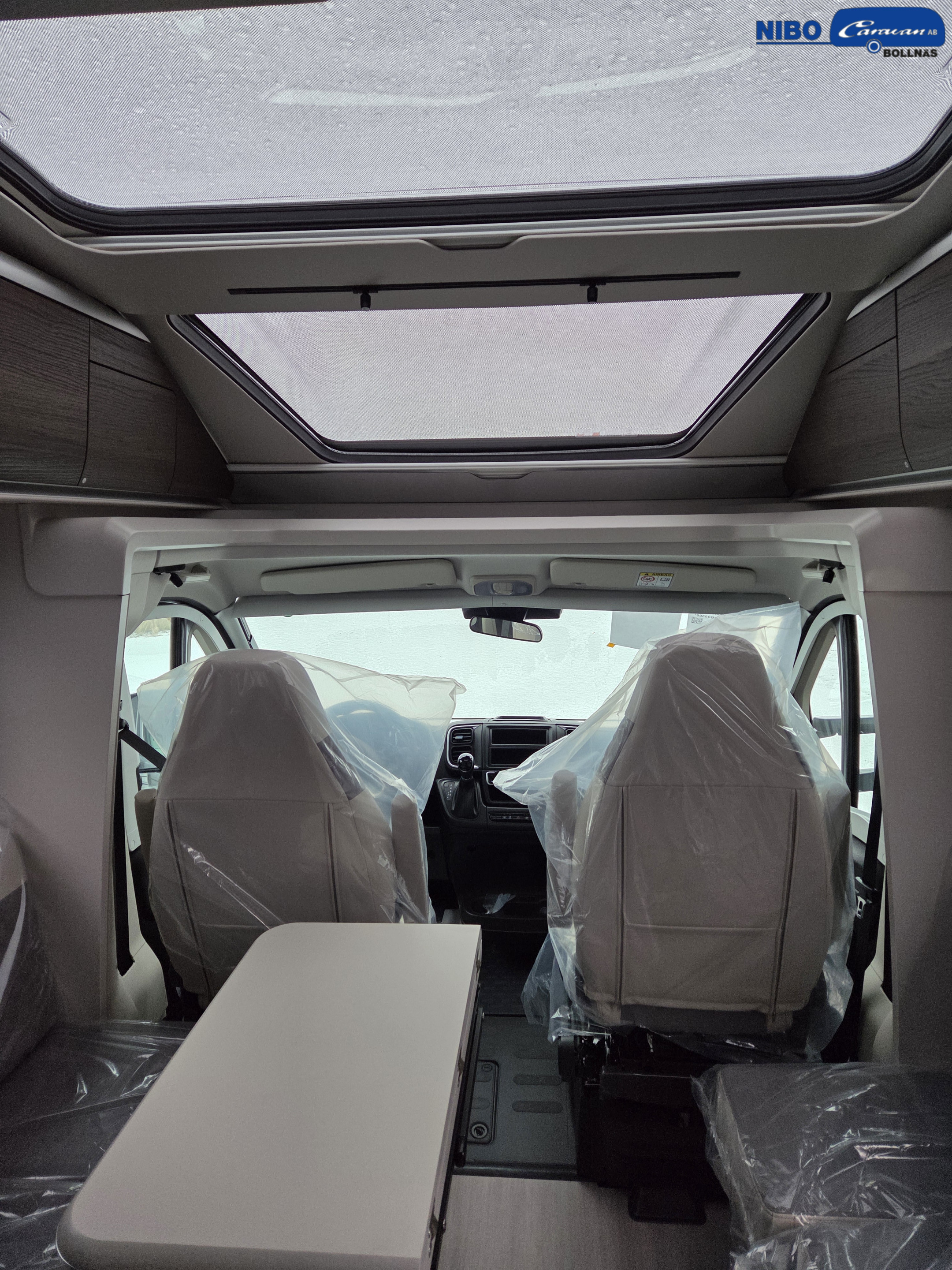 Adria CORAL SUPREME 670 DC - Fiat MultiJet3 140HP (103kW) HD 43H - Adria