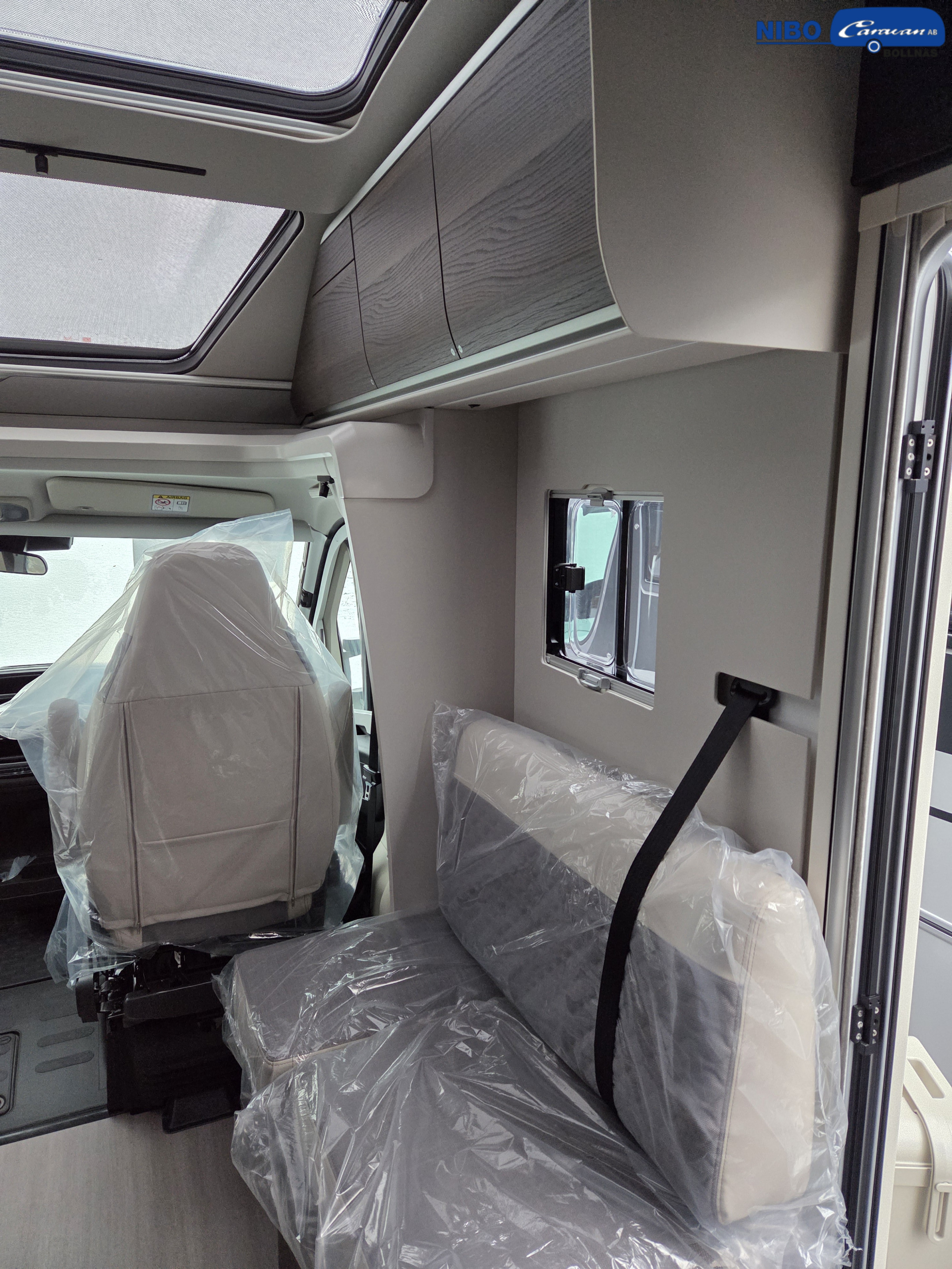 Adria CORAL SUPREME 670 DC - Fiat MultiJet3 140HP (103kW) HD 43H - Adria