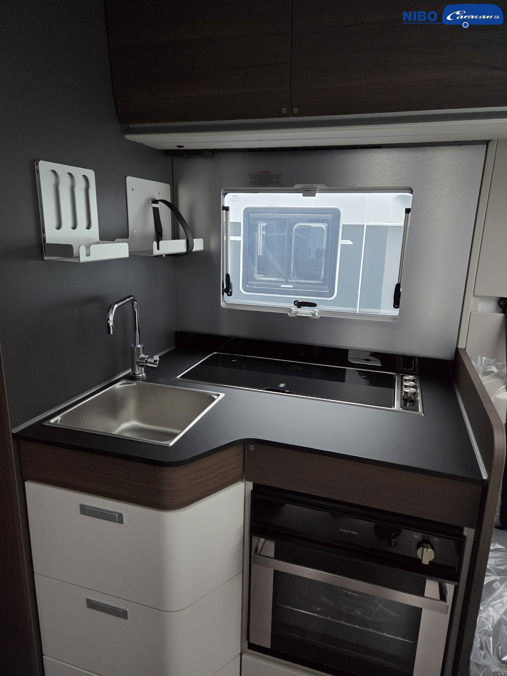 Adria CORAL SUPREME 670 DC - Fiat MultiJet3 140HP (103kW) HD 43H - Adria