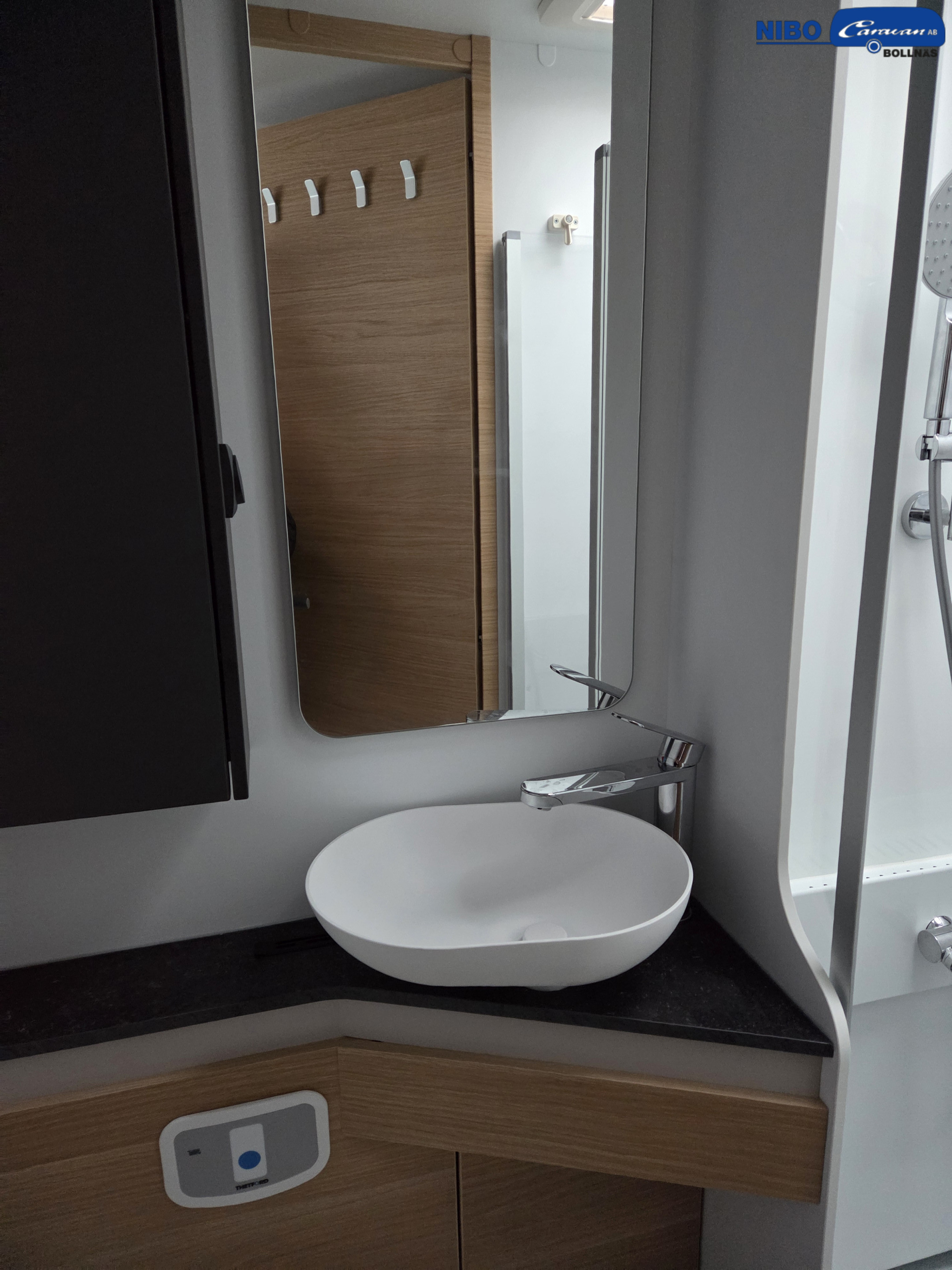 Adria CORAL XL 660 SL - Fiat MultiJet3 140HP (103kW) HD 43H - Adria