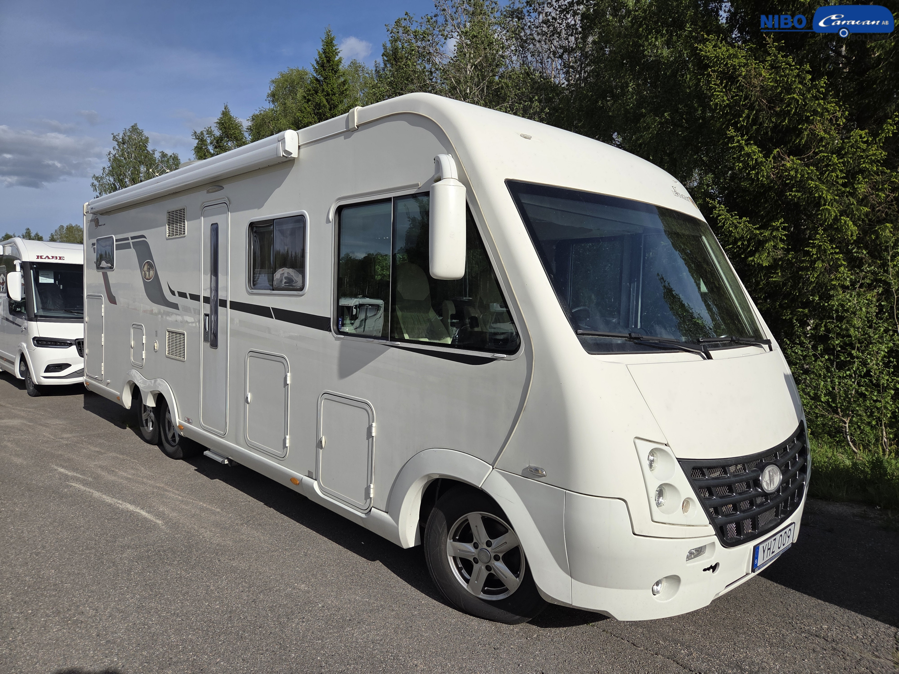 LE VOYAGEUR 853 PREMIUM CLASS - Pilote