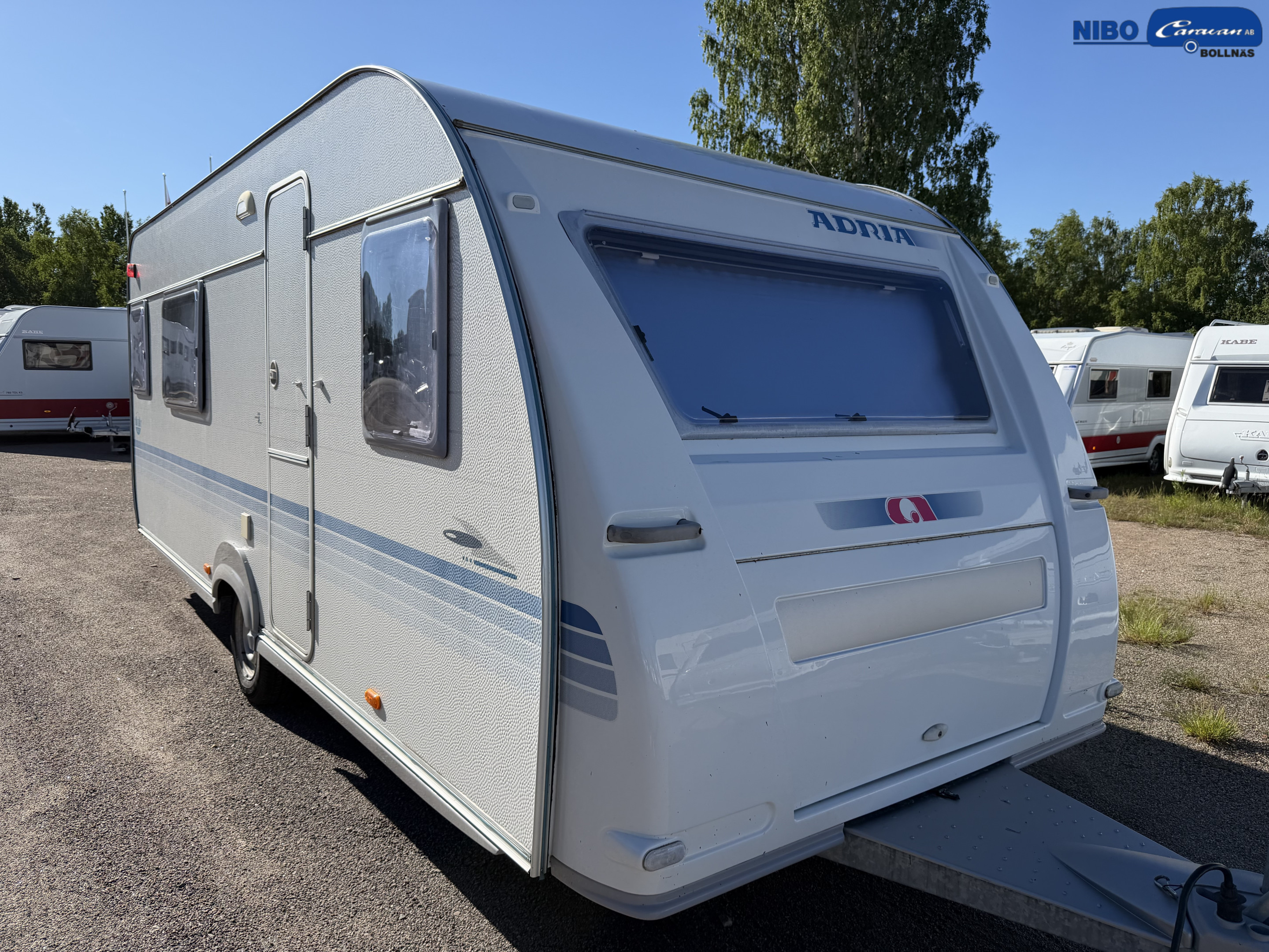 ADORA 542 UT (Långbäddar) - Adria