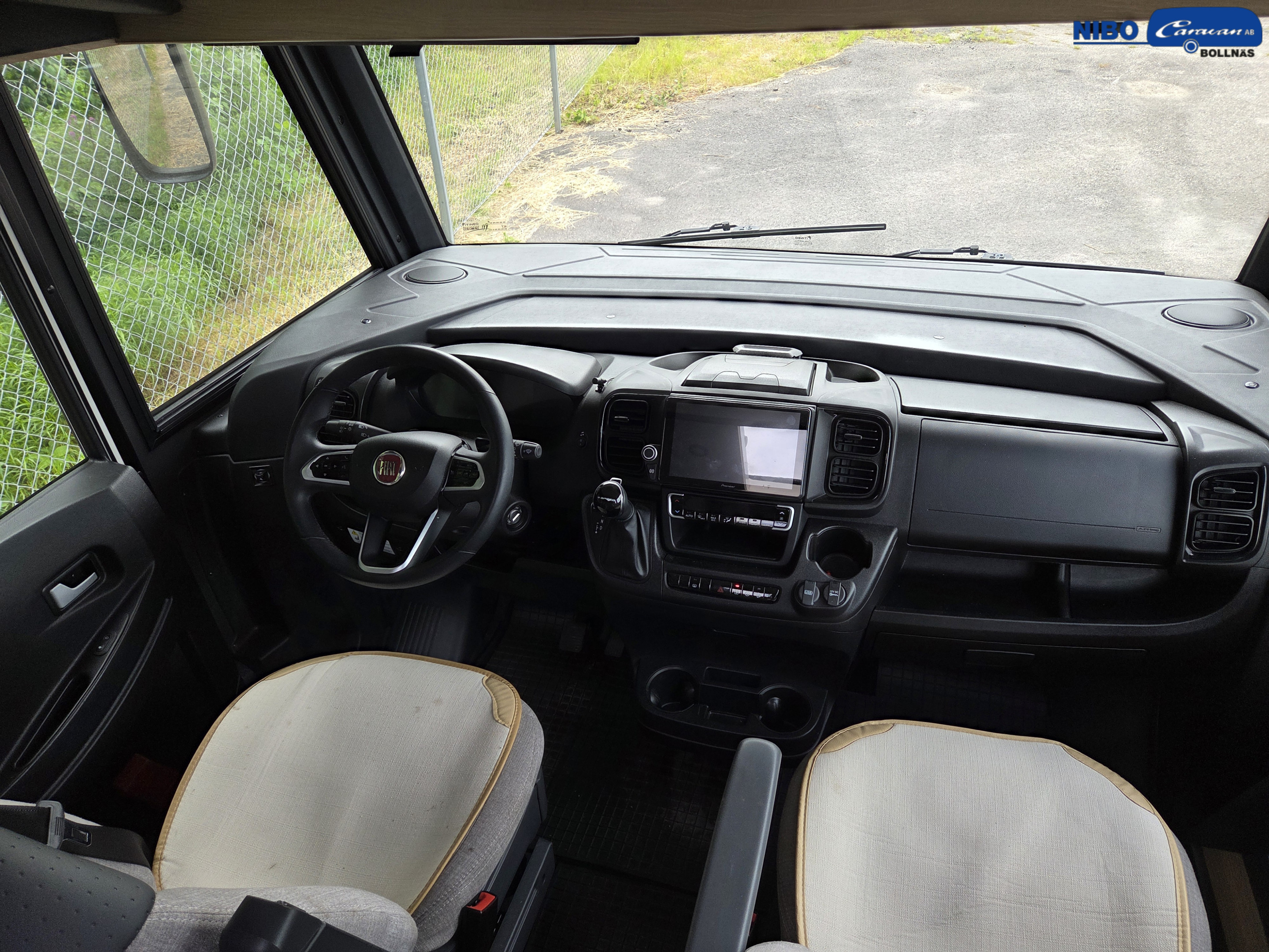 Itineo CJ660  (3500kg) - Itineo