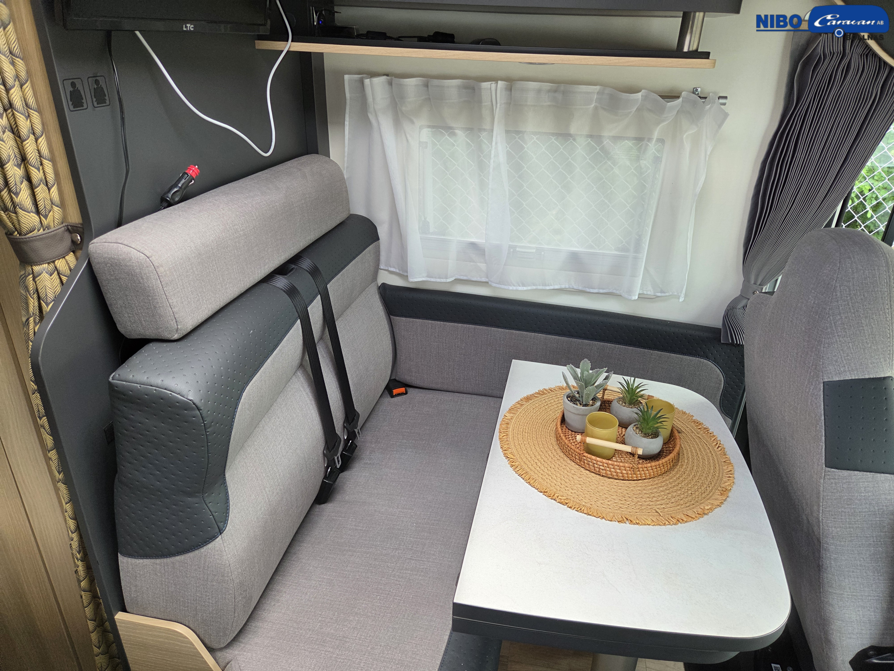 Itineo CJ660  (3500kg) - Itineo