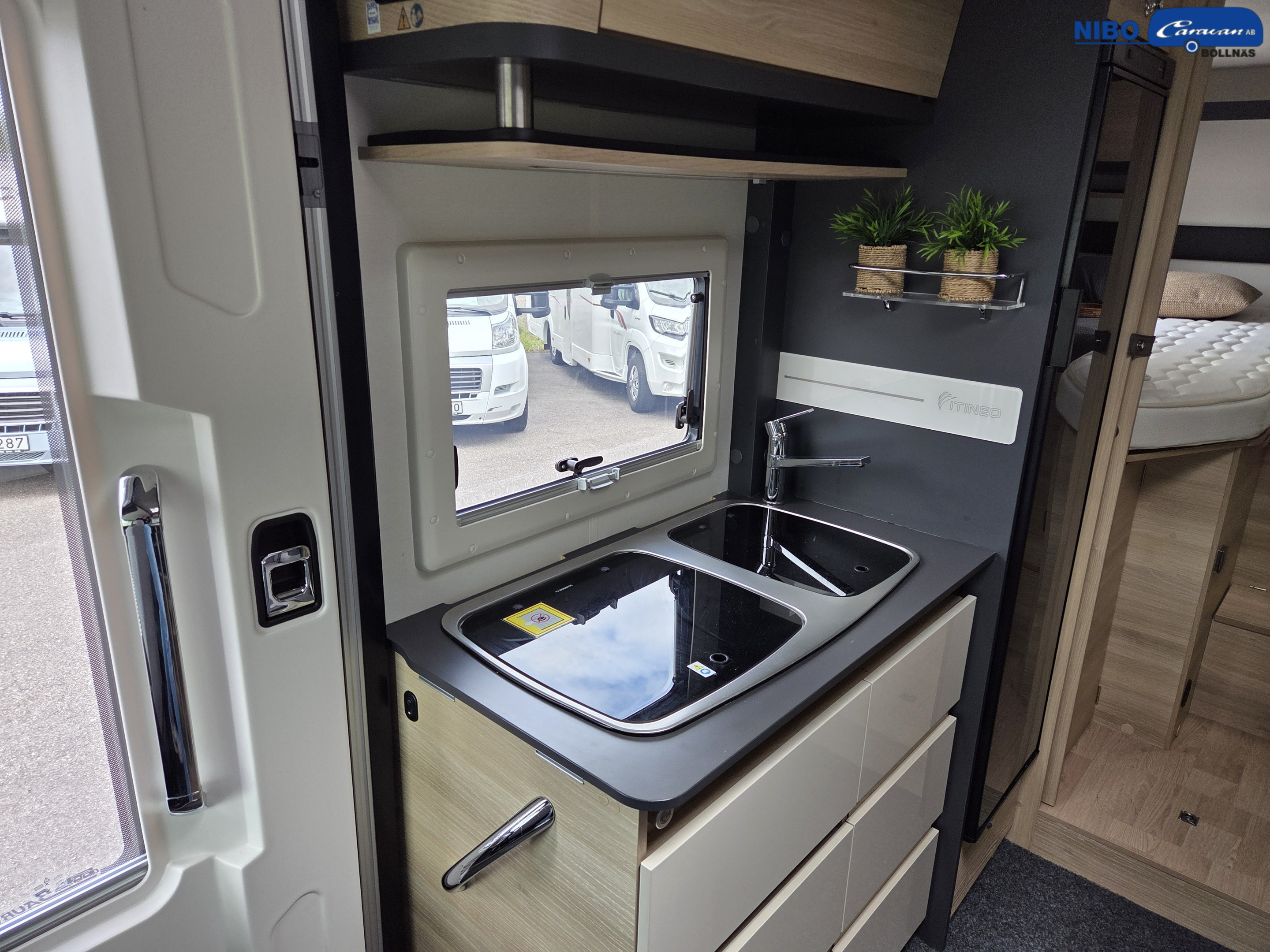 Itineo CJ660  (3500kg) - Itineo