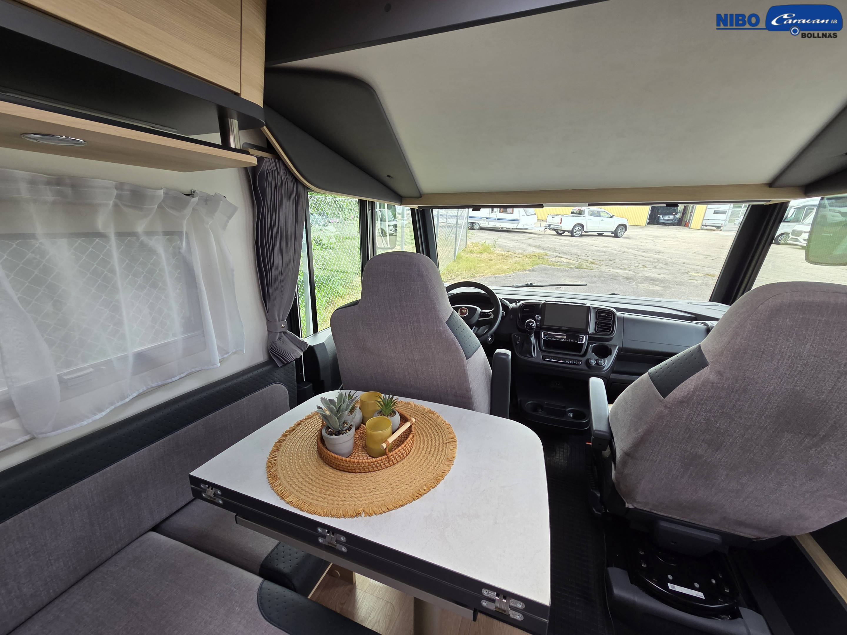 Itineo CJ660  (3500kg) - Itineo