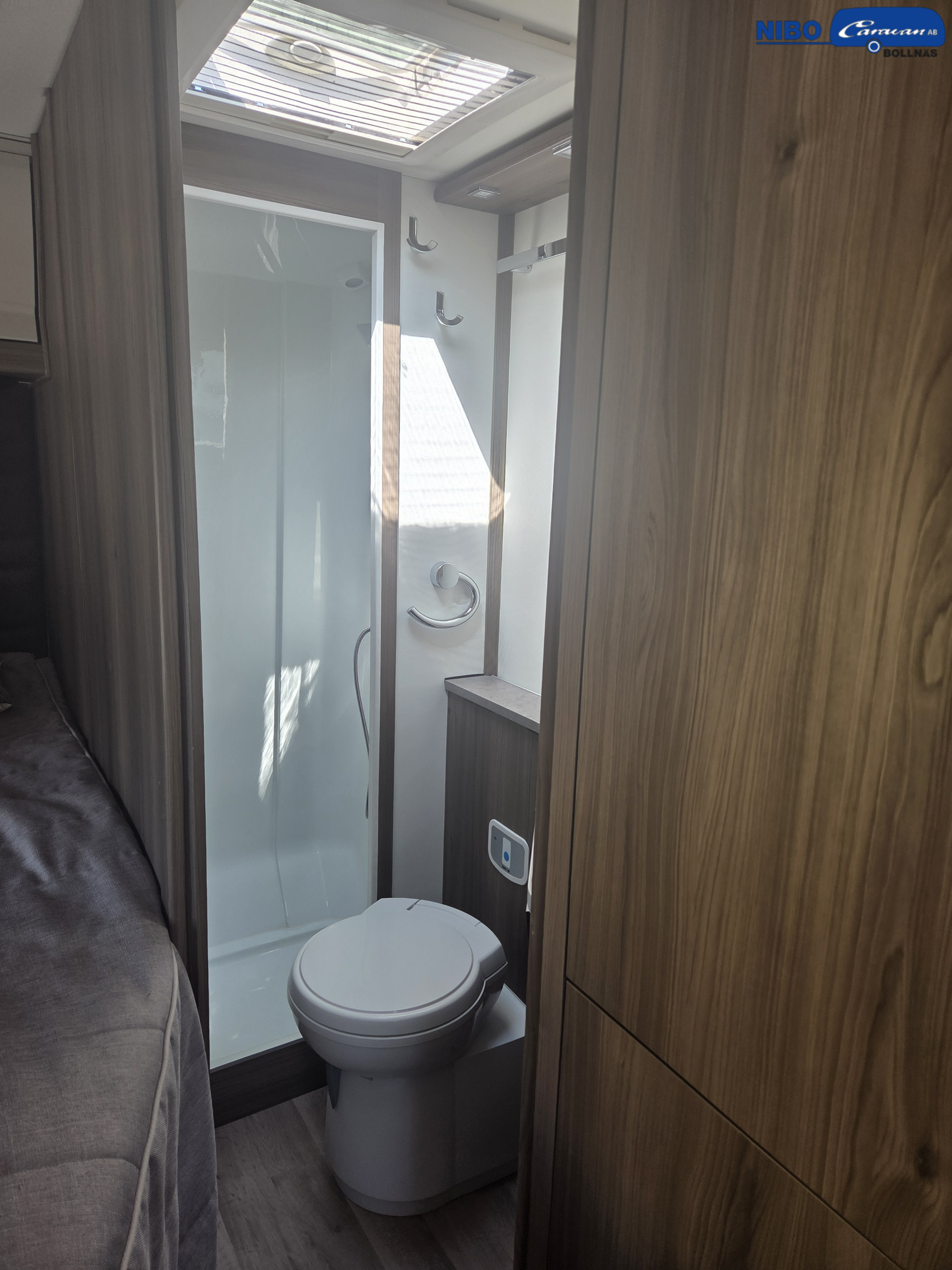 KABE Novum TMNX 750 LXL (Hydr.stödben) - KABE