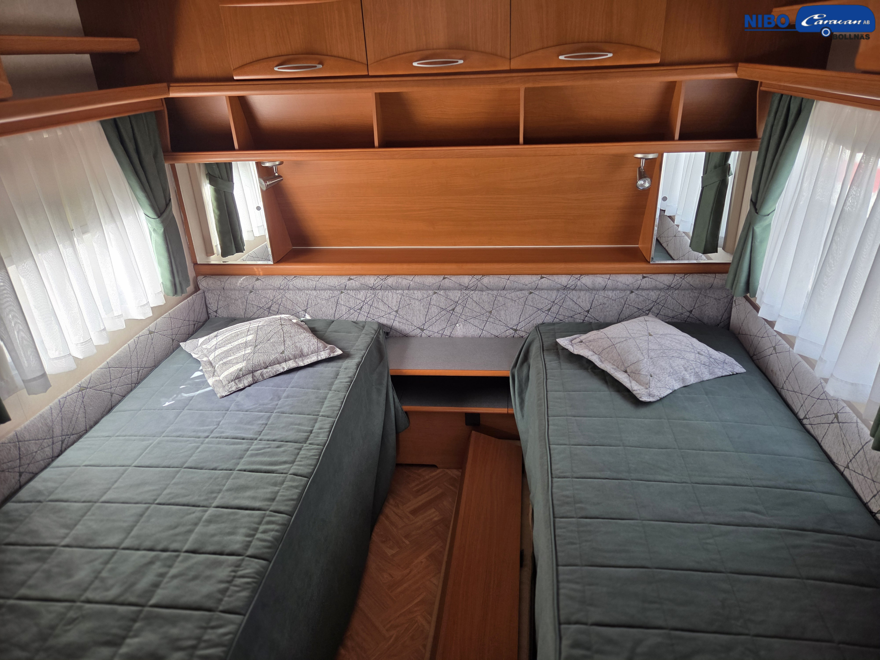 Adria UNICA C 743 PU - Adria