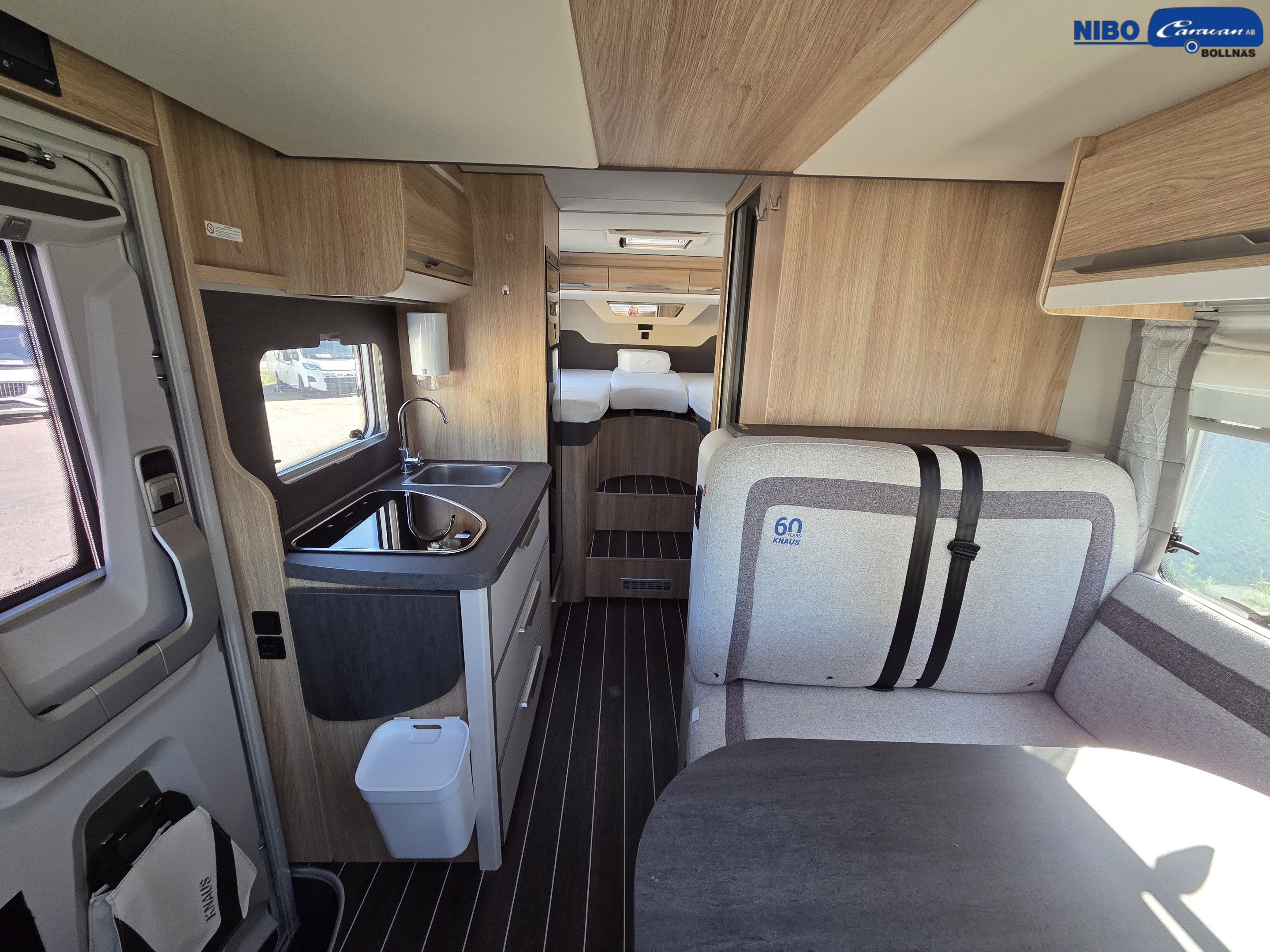 Knaus 650 MEG Sky wave (3500Kg) - Knaus