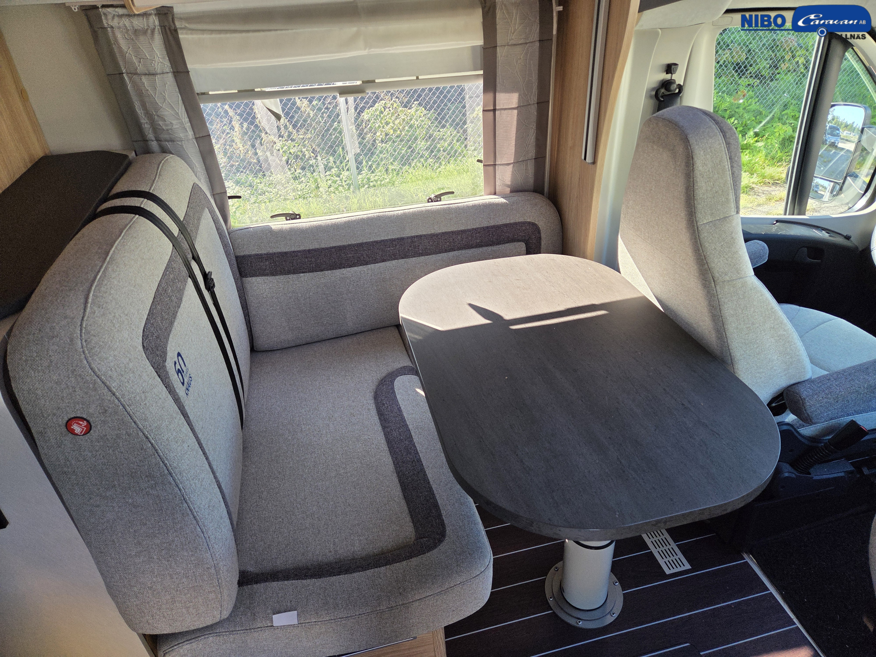 Knaus 650 MEG Sky wave (3500Kg) - Knaus