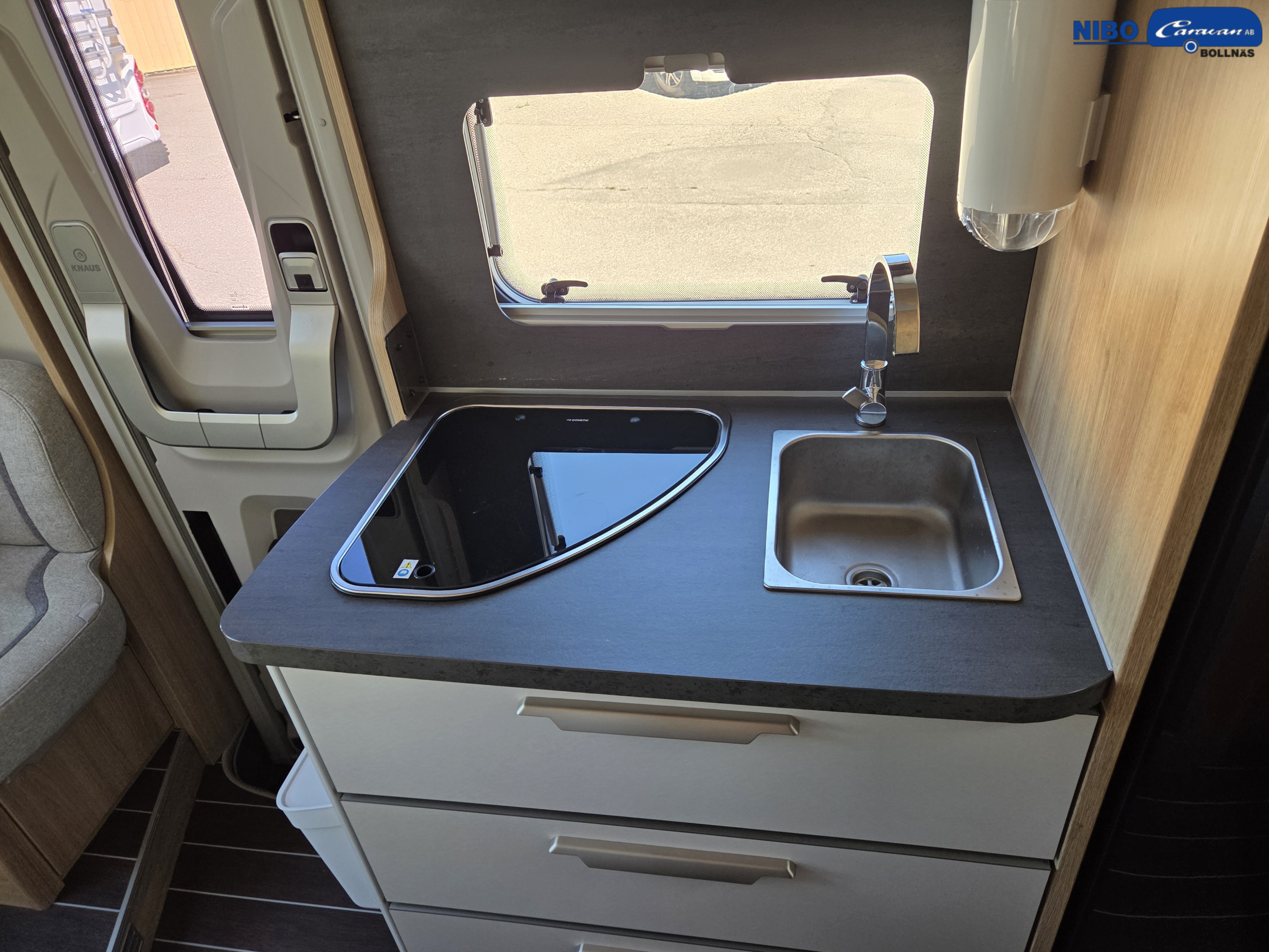 Knaus 650 MEG Sky wave (3500Kg) - Knaus