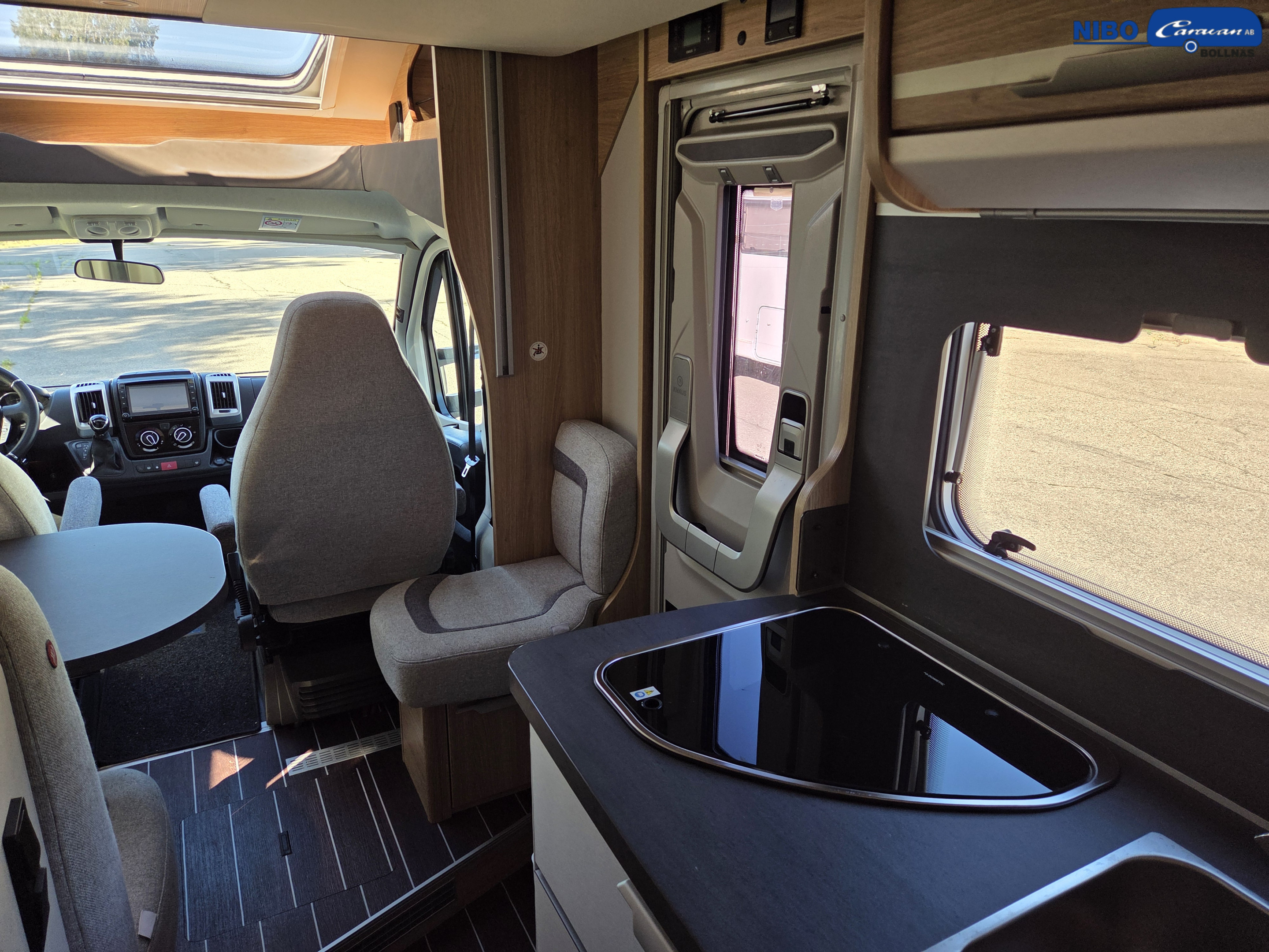 Knaus 650 MEG Sky wave (3500Kg) - Knaus