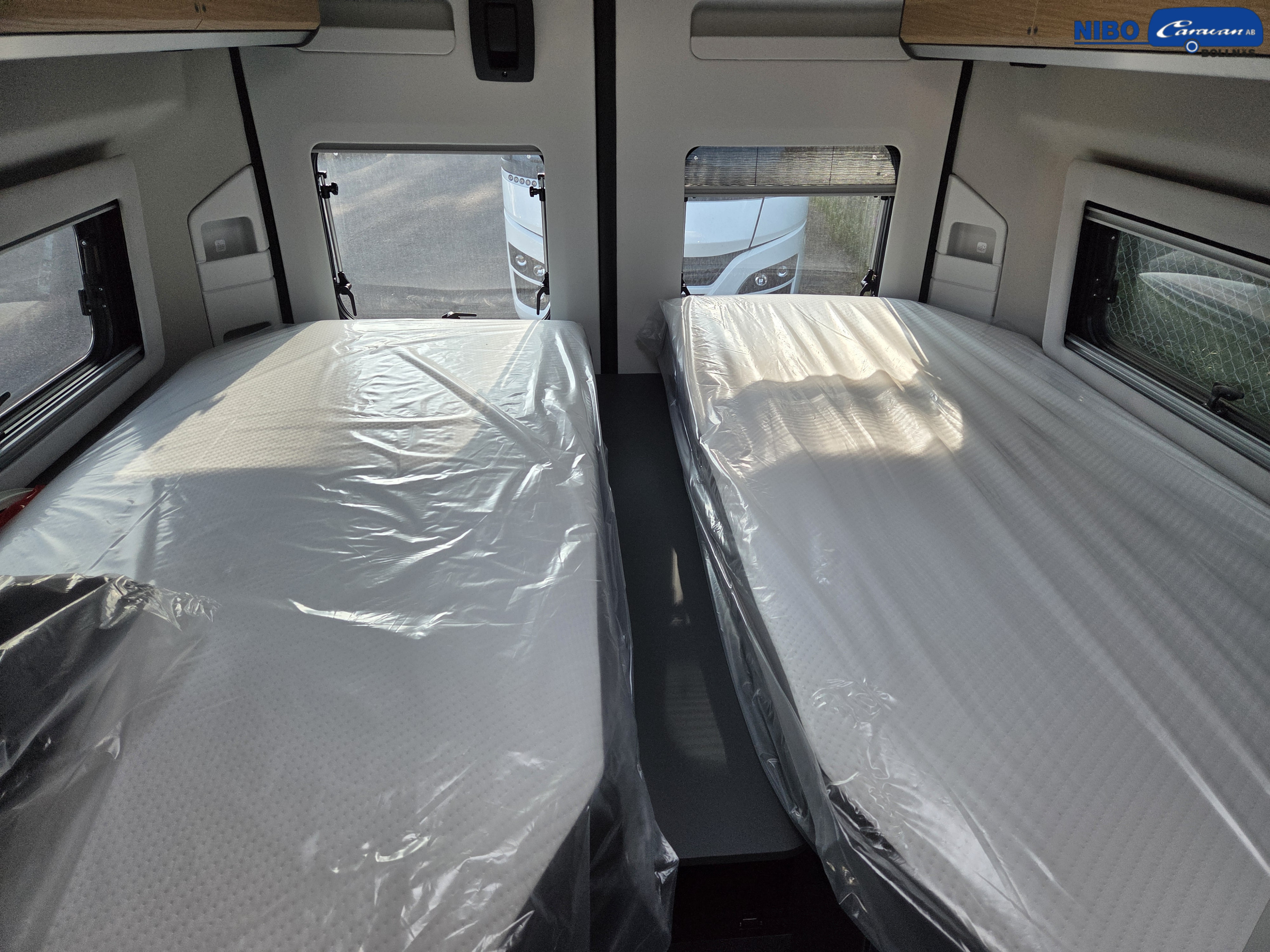 Adria TWIN SELECT 640 SLB - FIAT 6E 2,2 140HP 35H - Adria