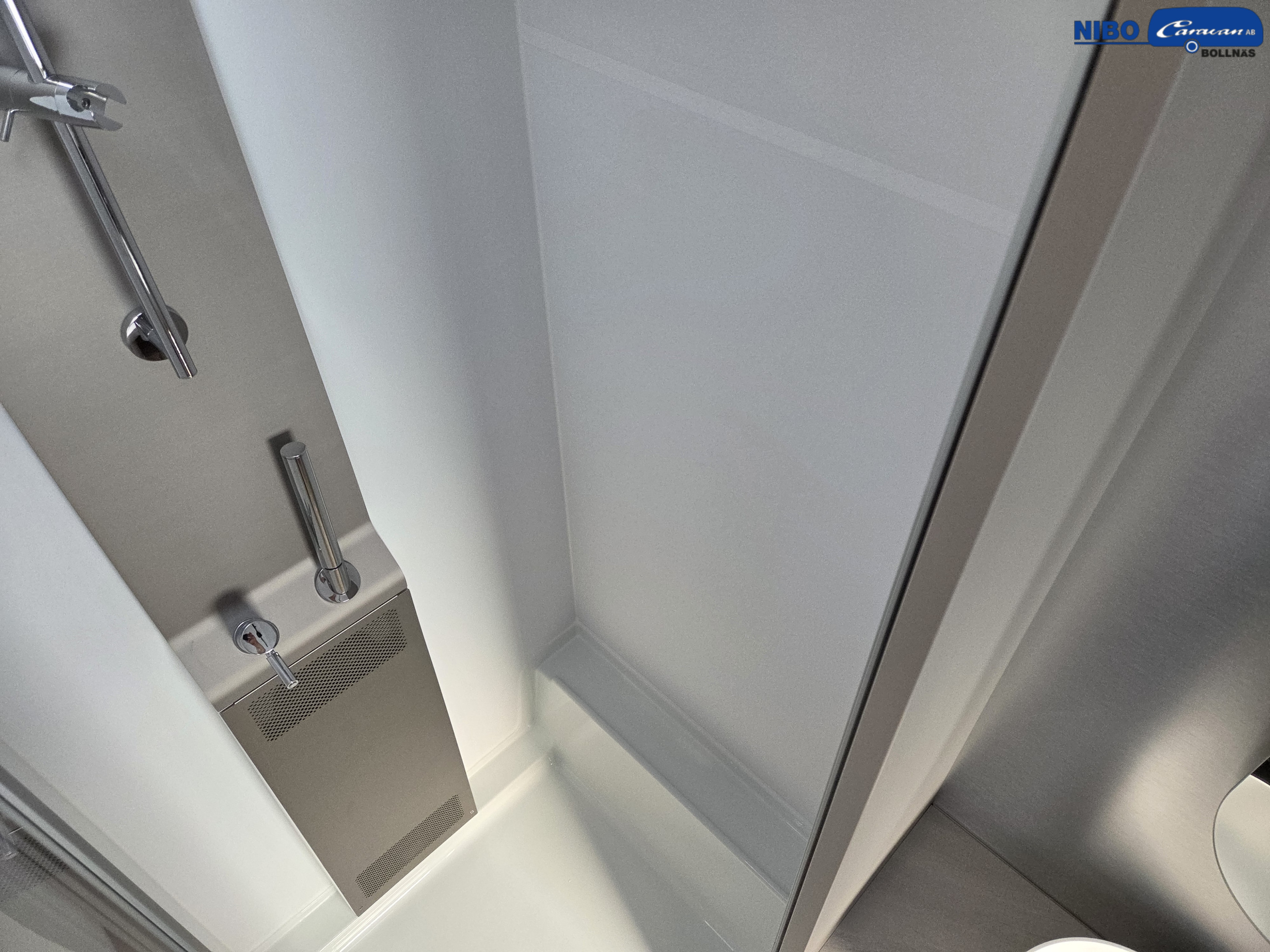 Adria ALPINA 663 HT - Adria