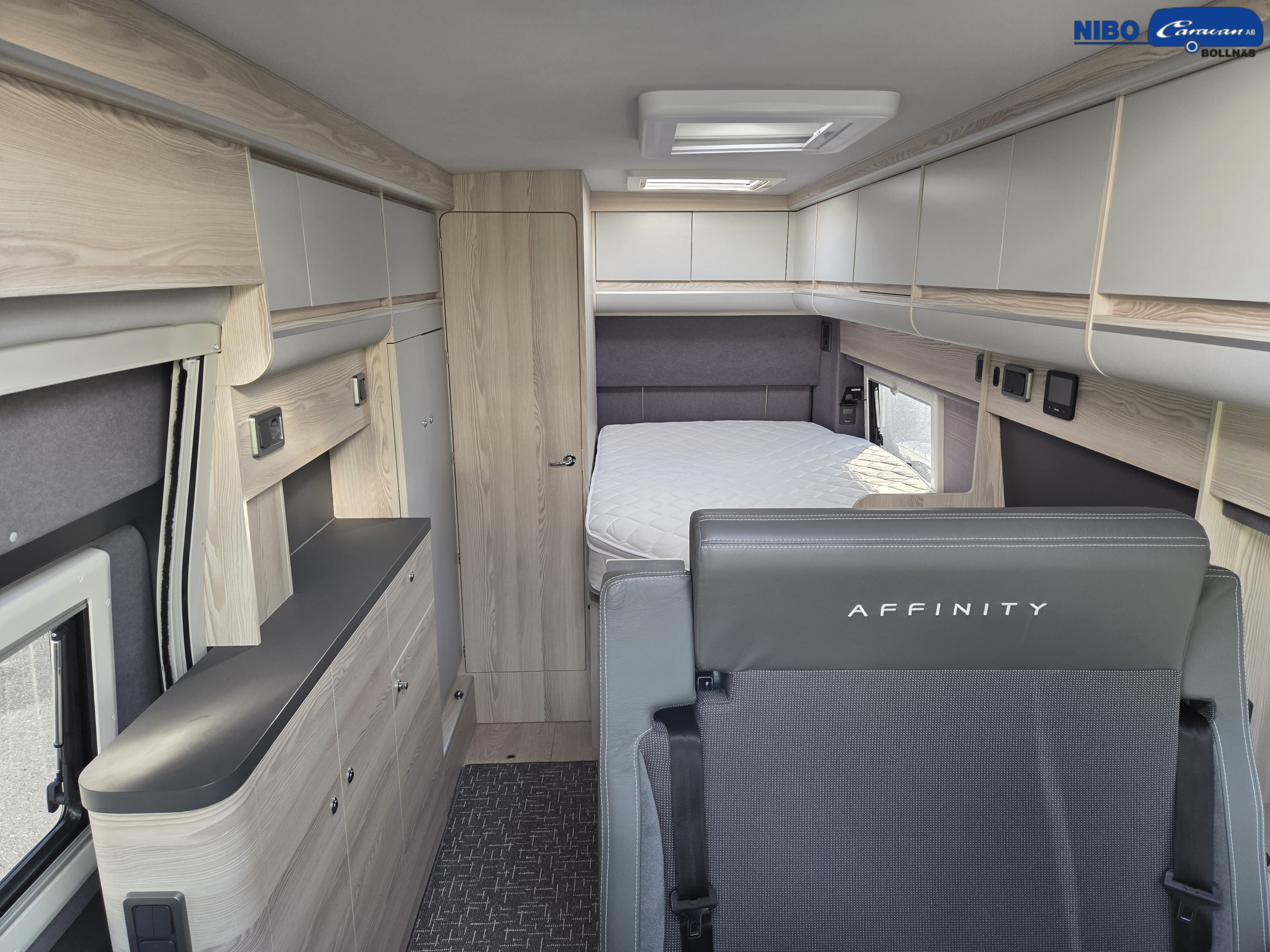 Affinity One 295 4T - Affinity
