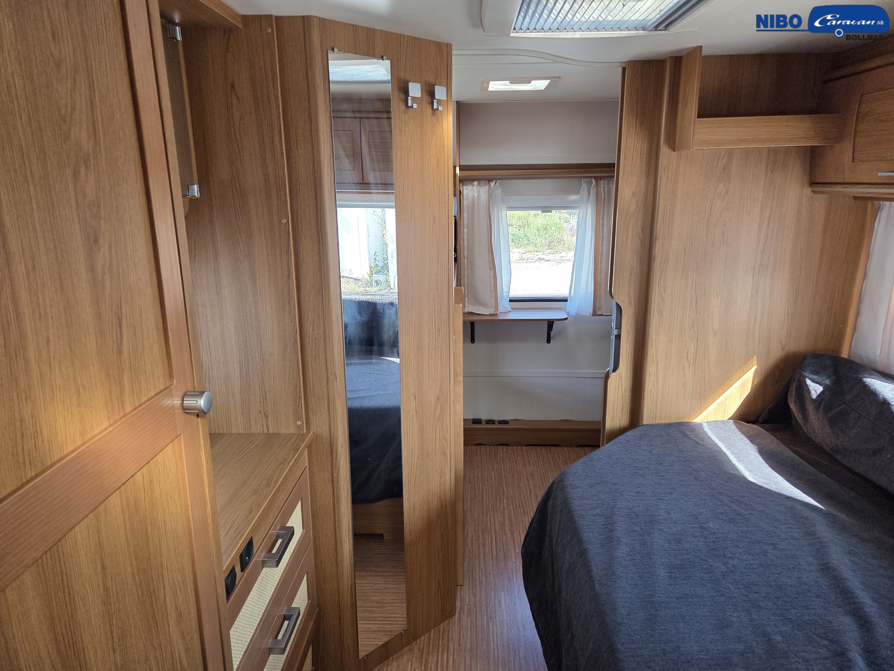 Knaus ROYALE 680 (Barnkammare) - Knaus