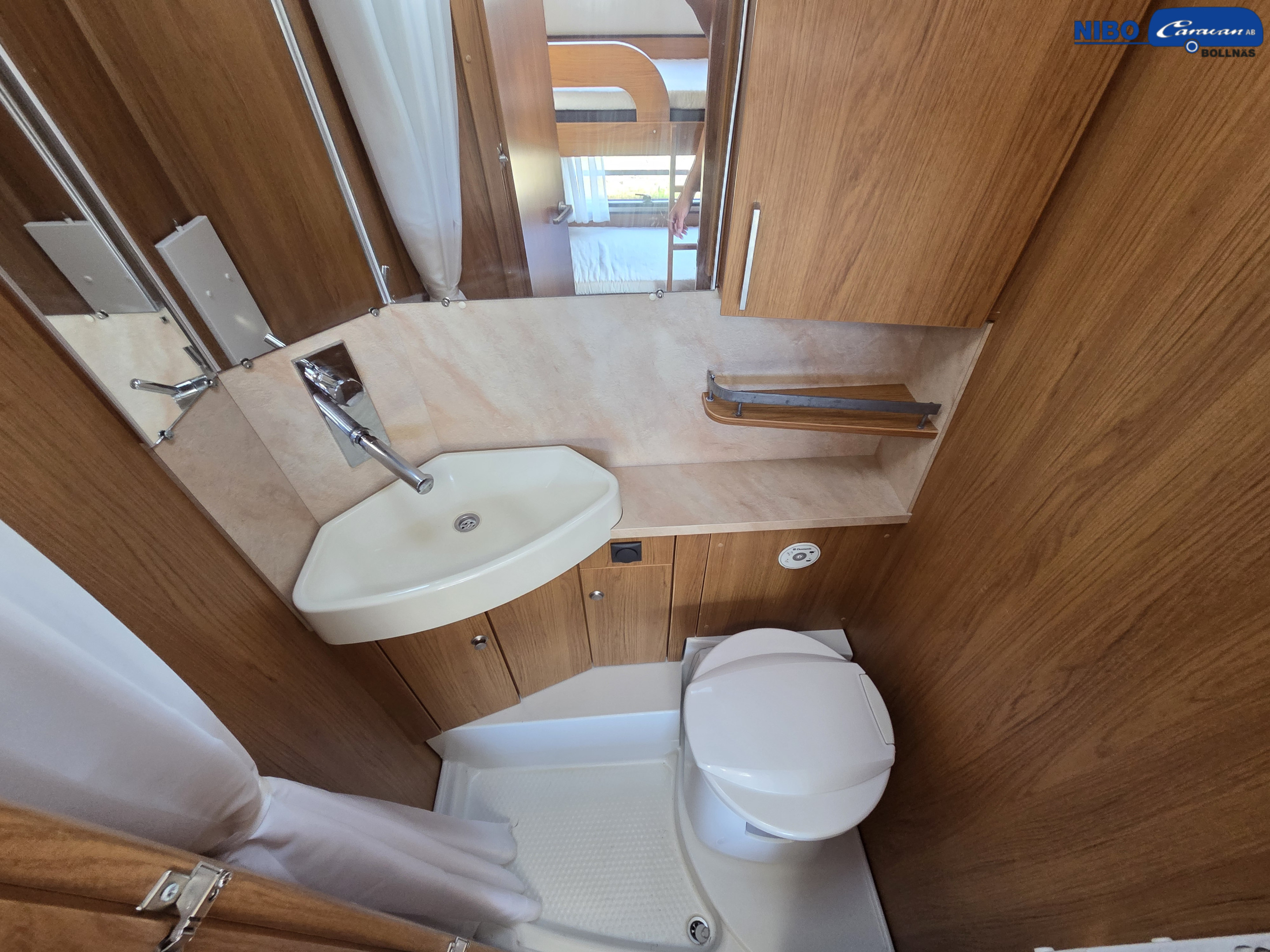 Knaus ROYALE 680 (Barnkammare) - Knaus