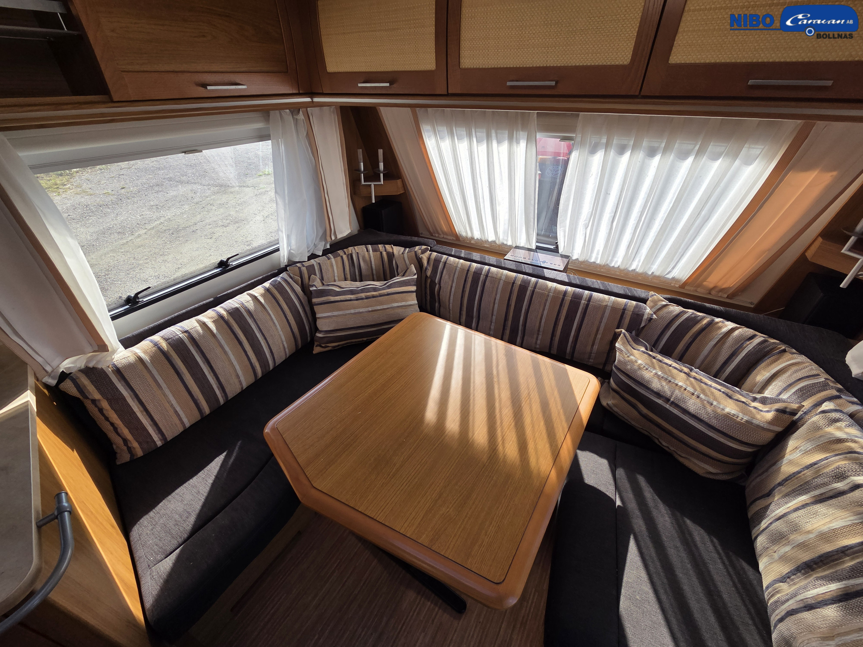 Knaus ROYALE 680 (Barnkammare) - Knaus