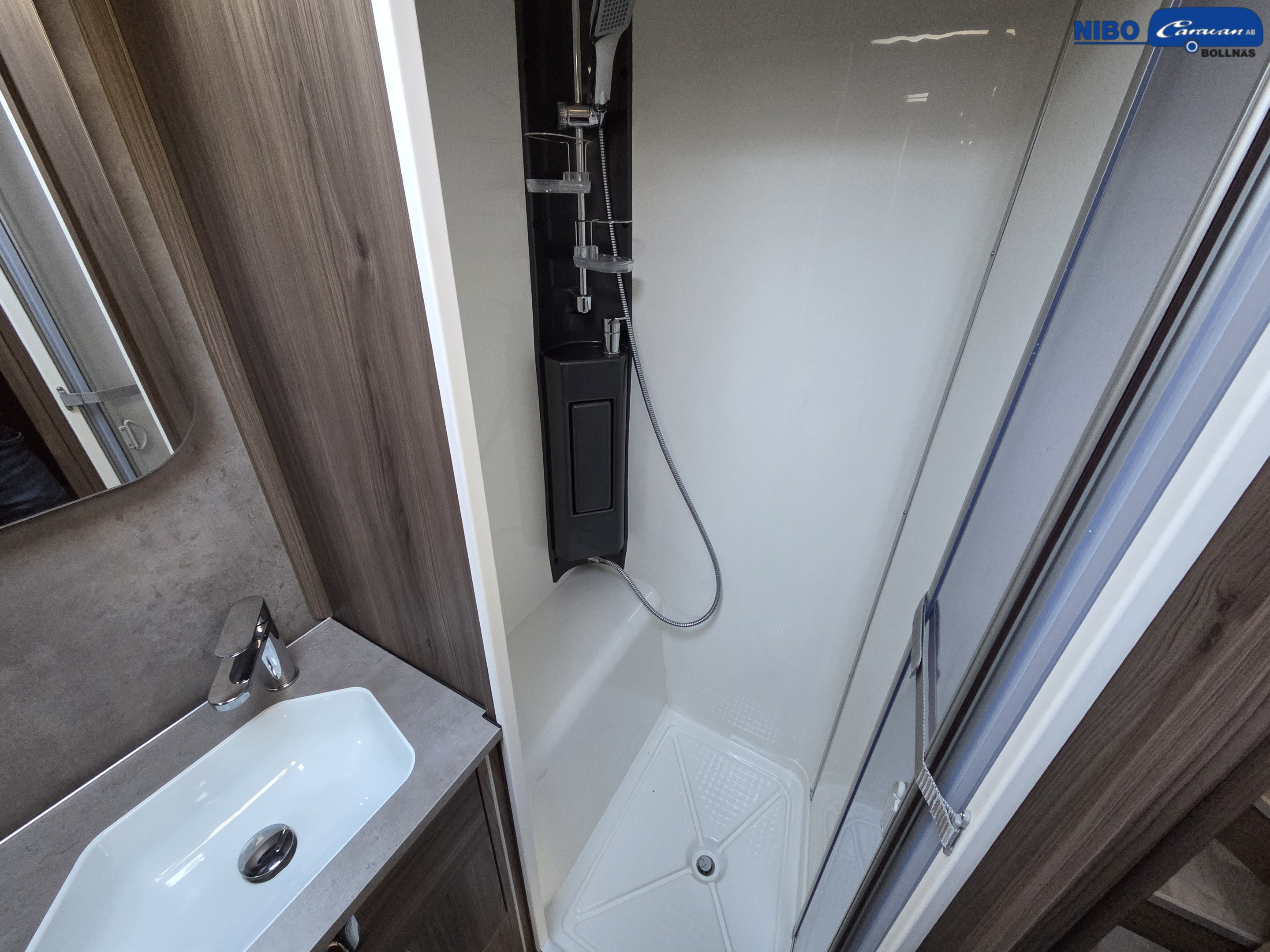 KABE TMRX 880 LQB (Hydrauliska stödben) - KABE
