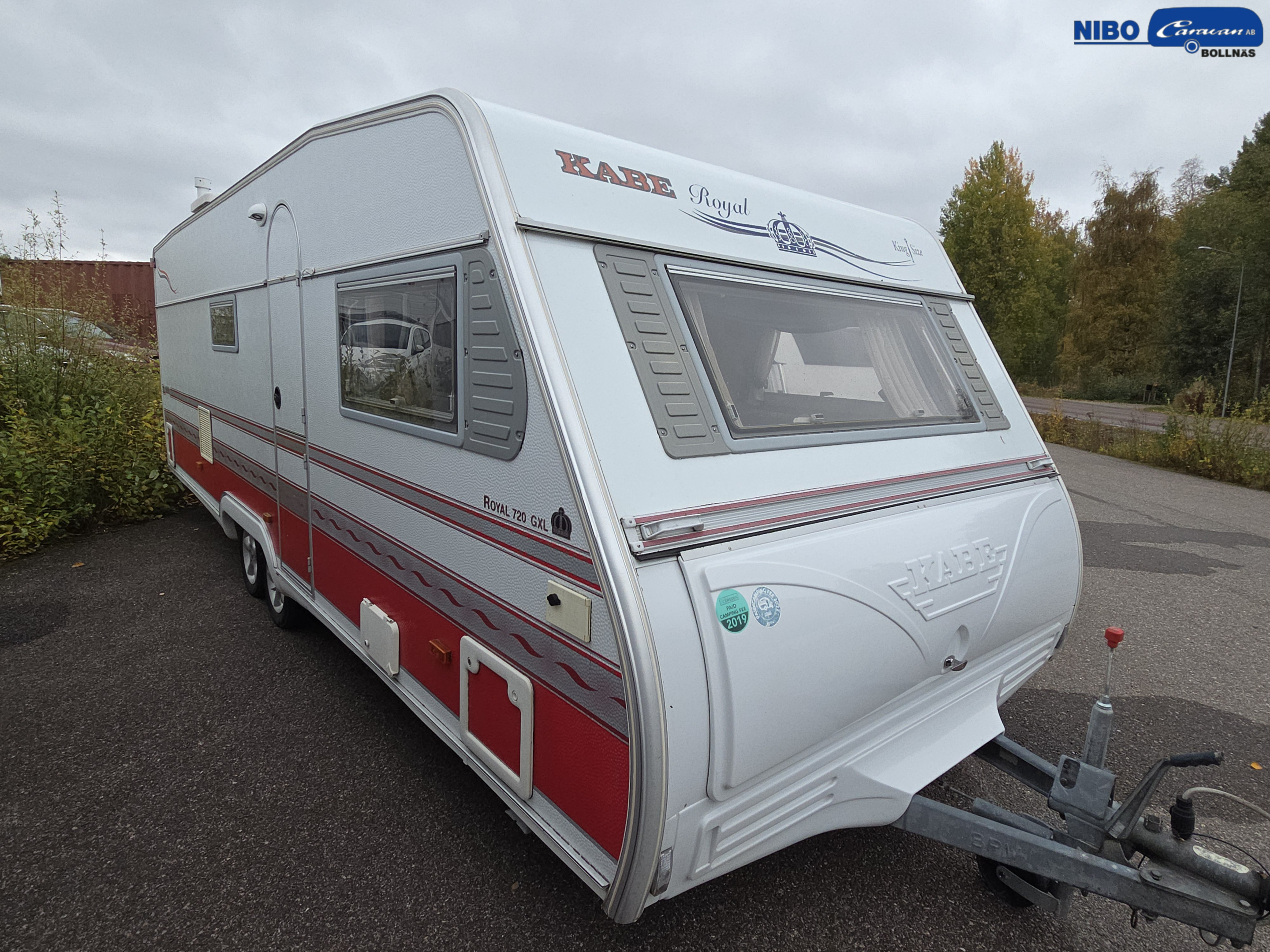 ROYAL 720 GXL KS (Överbäddskåp) - KABE