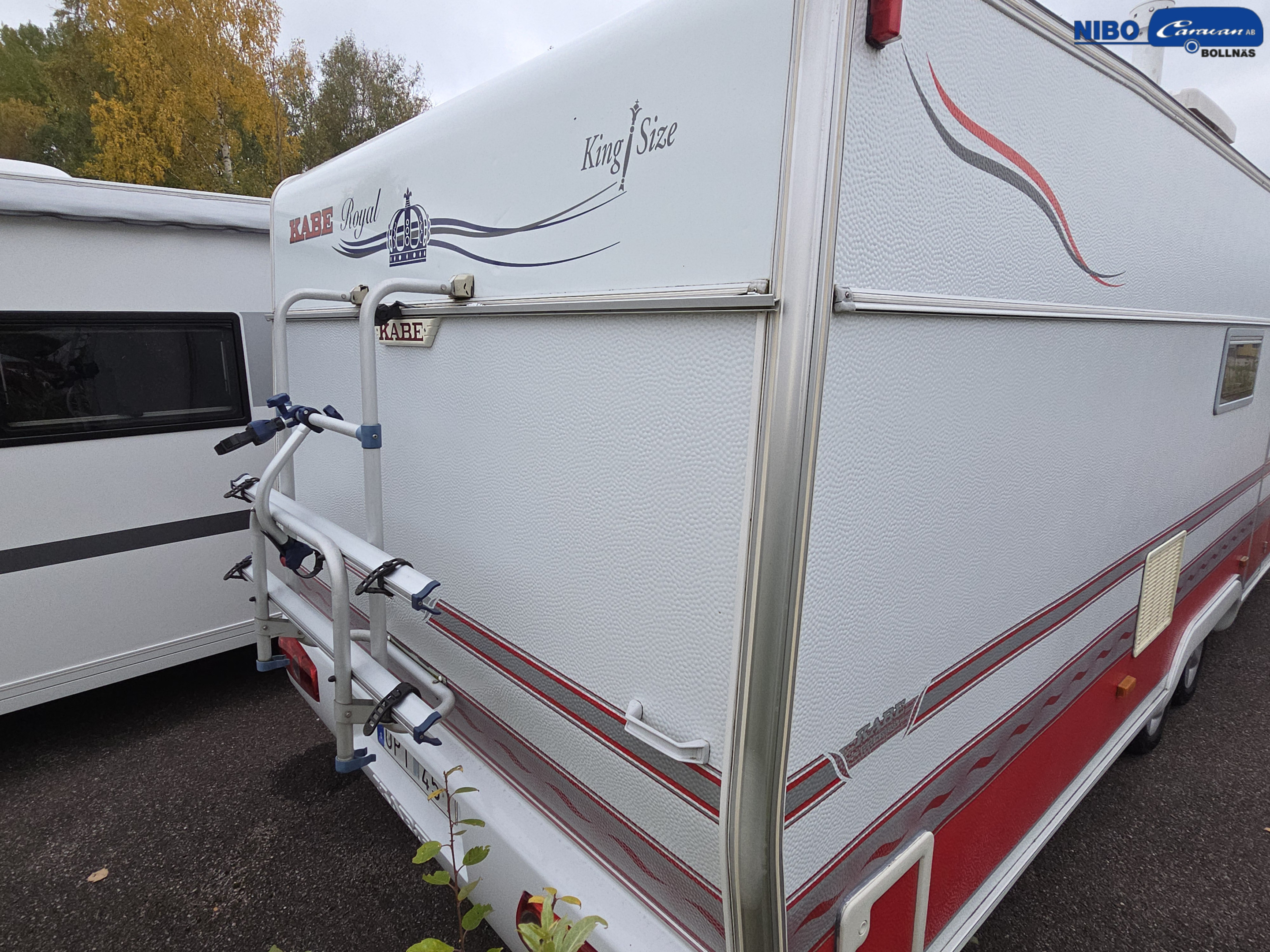 KABE ROYAL 720 GXL KS (Överbäddskåp) - KABE