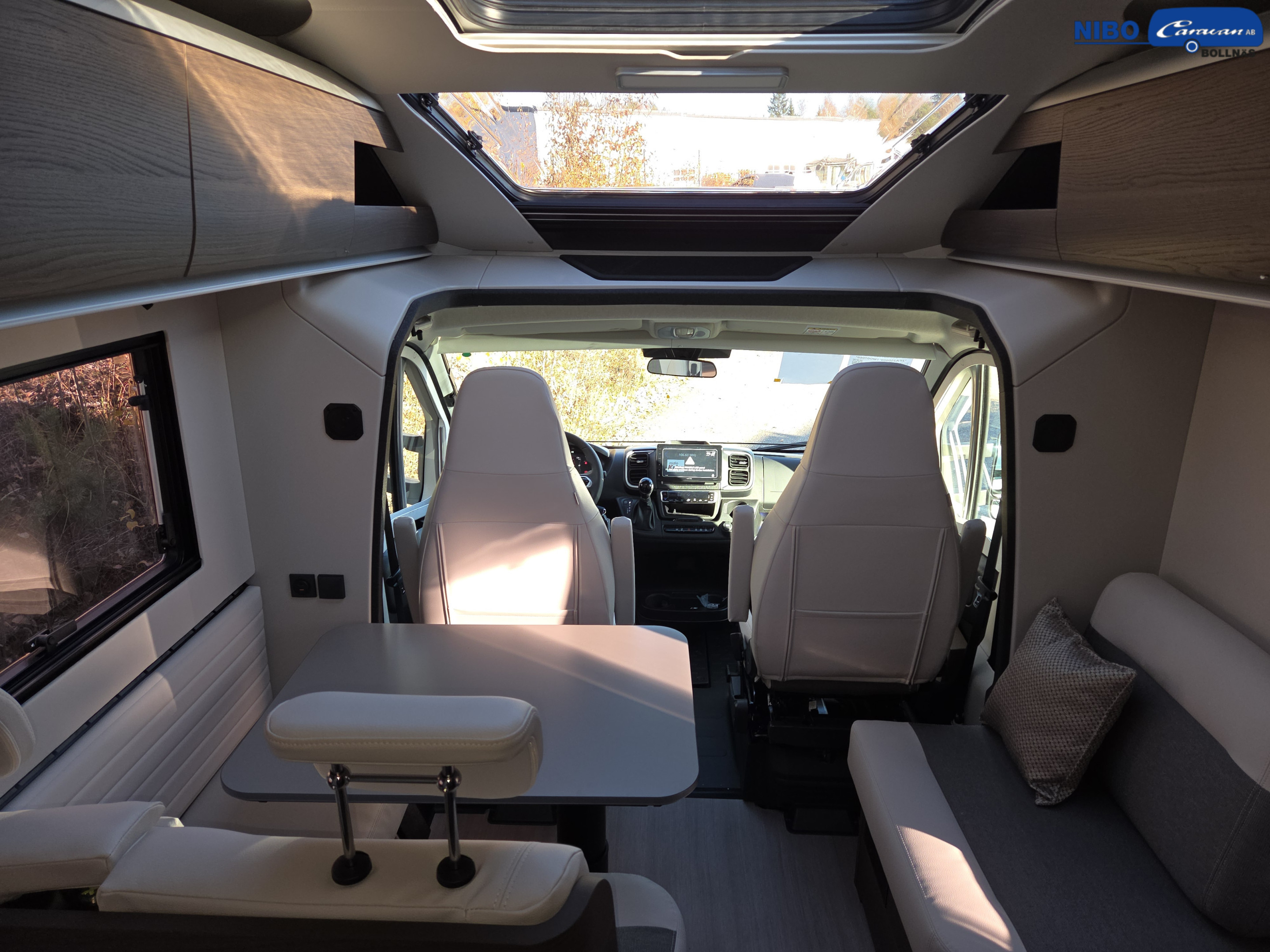 Adria CORAL SUPREME 670 SL - Fiat MultiJet3 180HP (131 kW) HD 44H - Adria